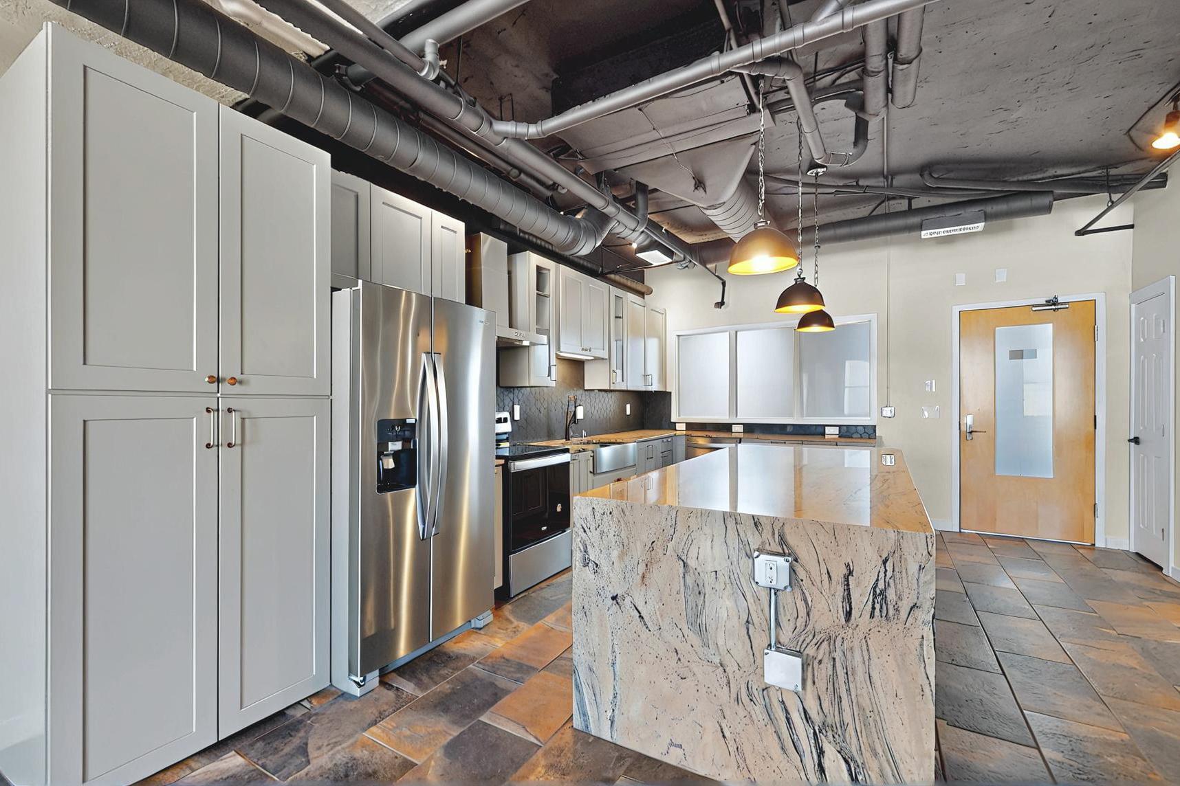 Photo 20 — 219 CENTRAL Avenue NW 308