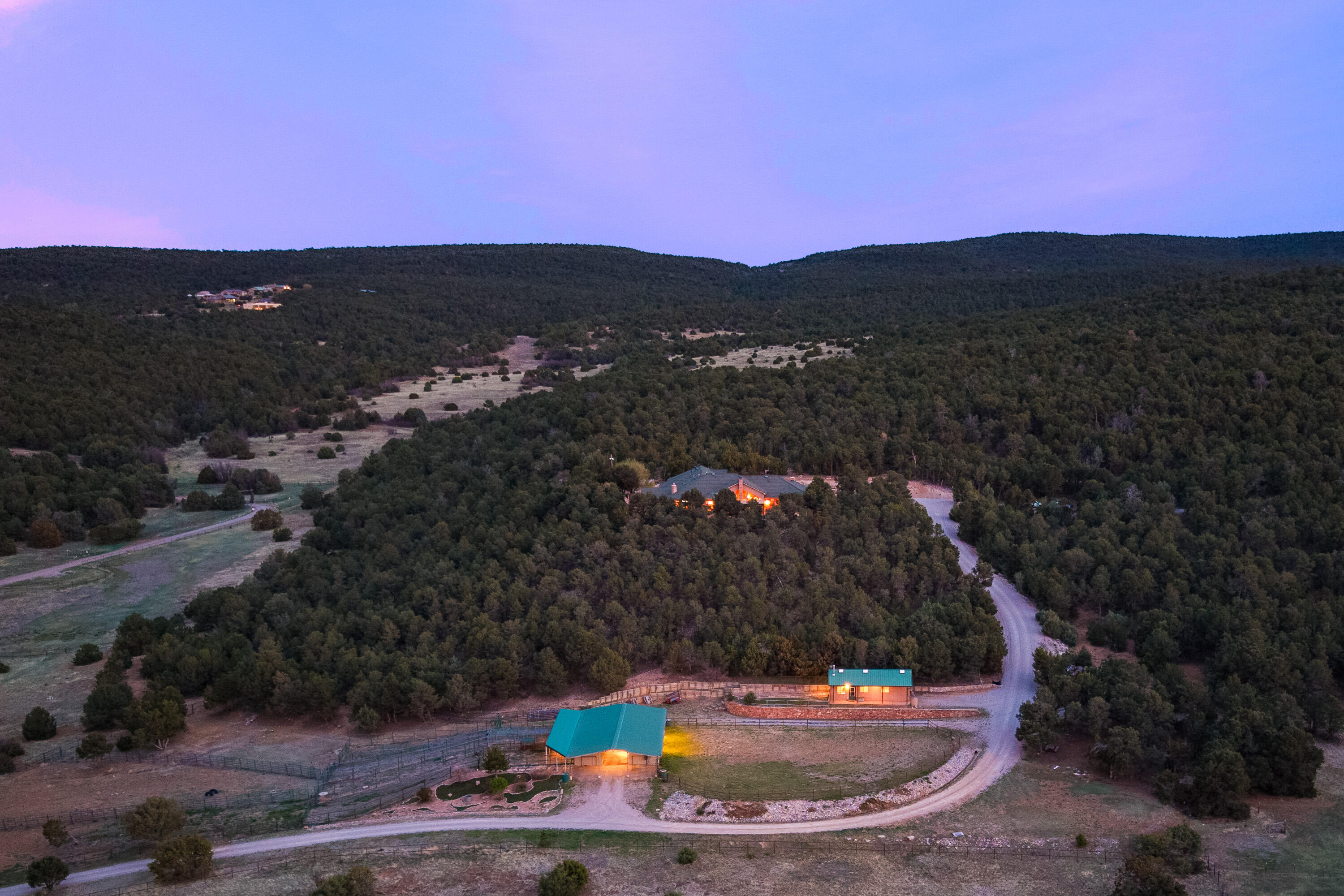 Photo 13 — 112 SEDILLO CANYON Road