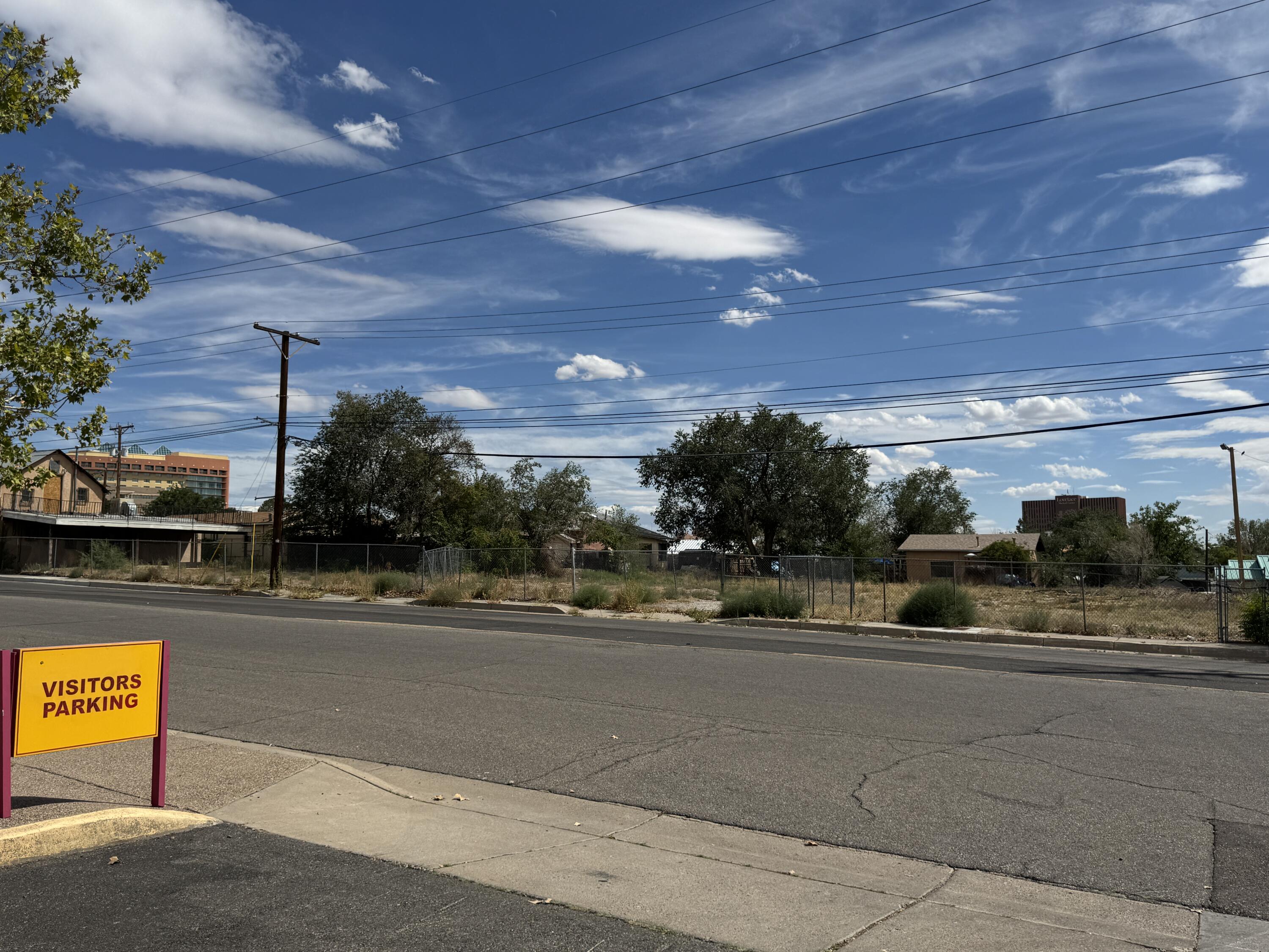 Photo 4 — 500 Mountain Road NE