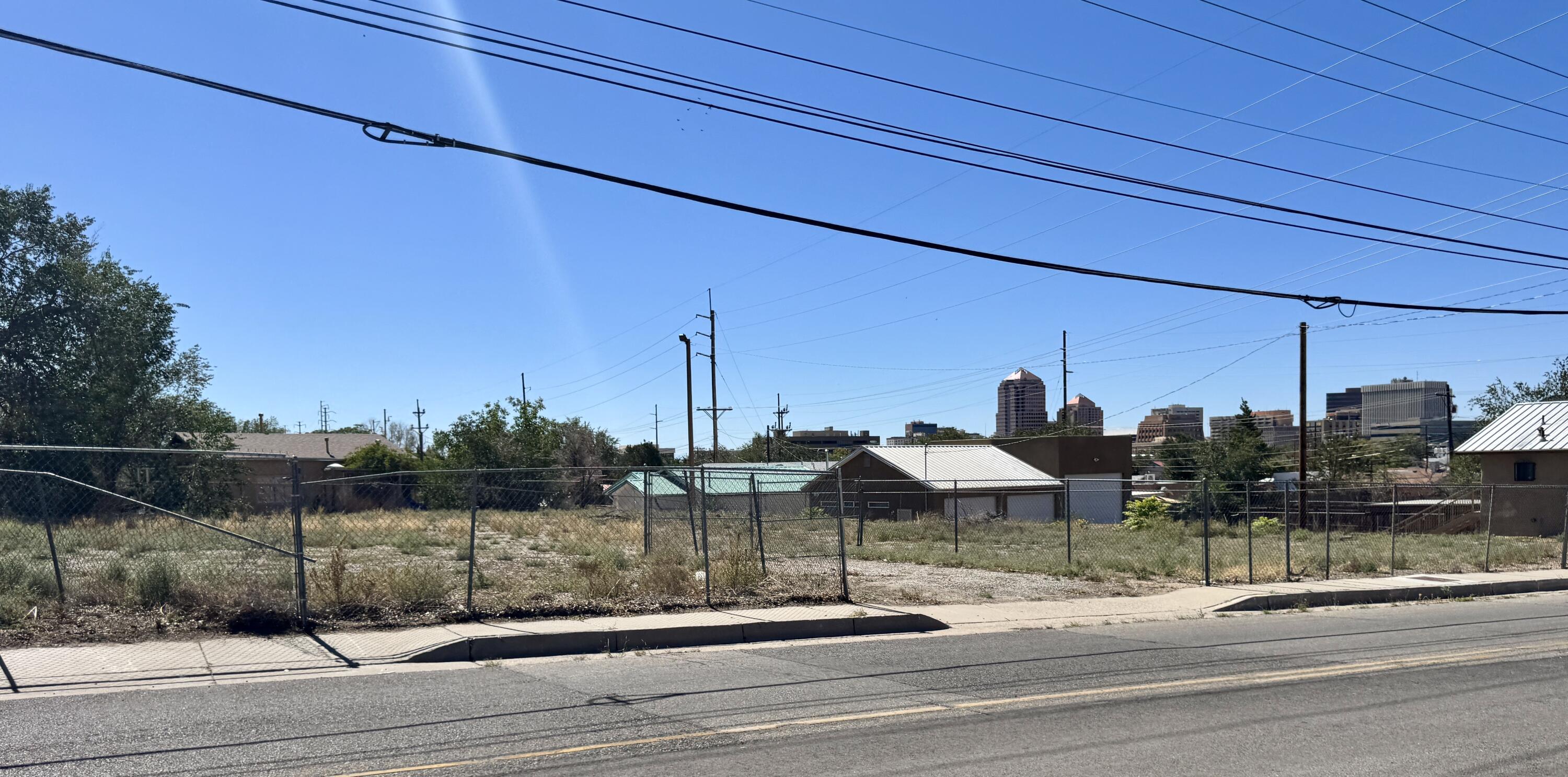 Photo 6 — 500 Mountain Road NE