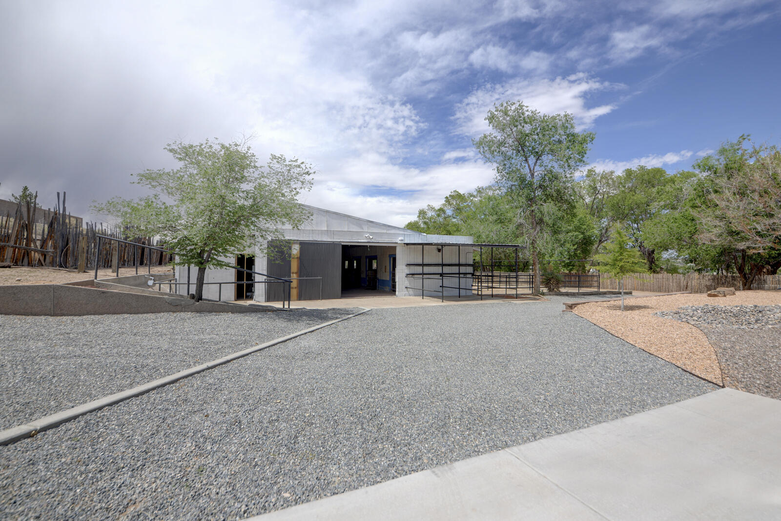 Photo 20 — 210 Josefita Road NE