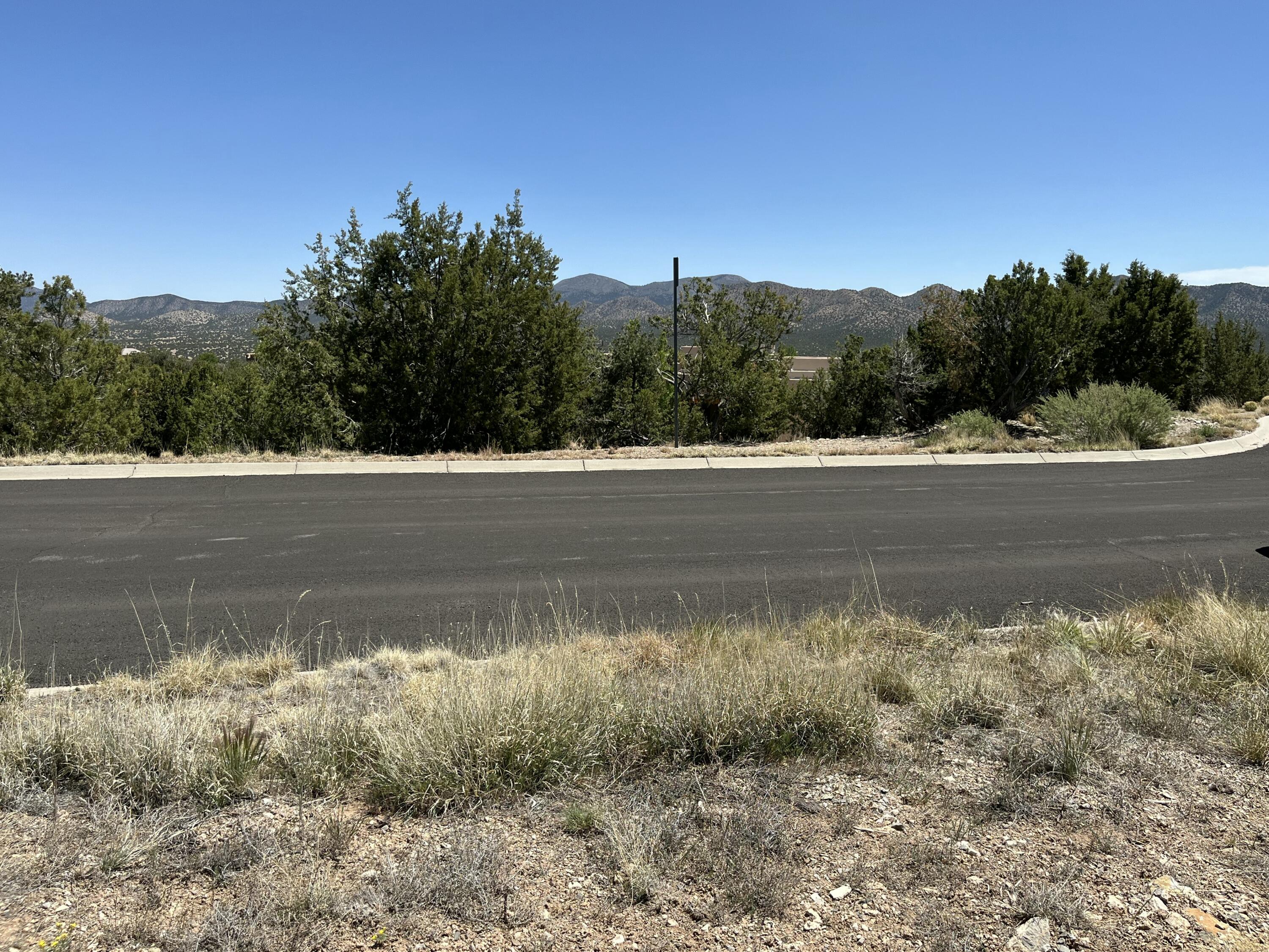 Photo 18 — 2 Mongwu Kachina Court