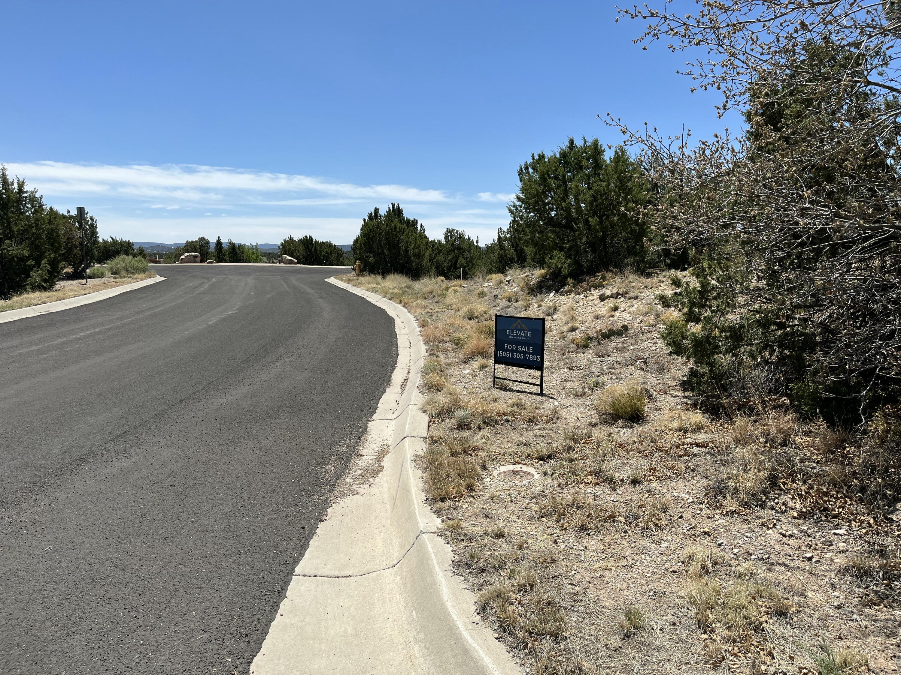 Photo 19 — 2 Mongwu Kachina Court