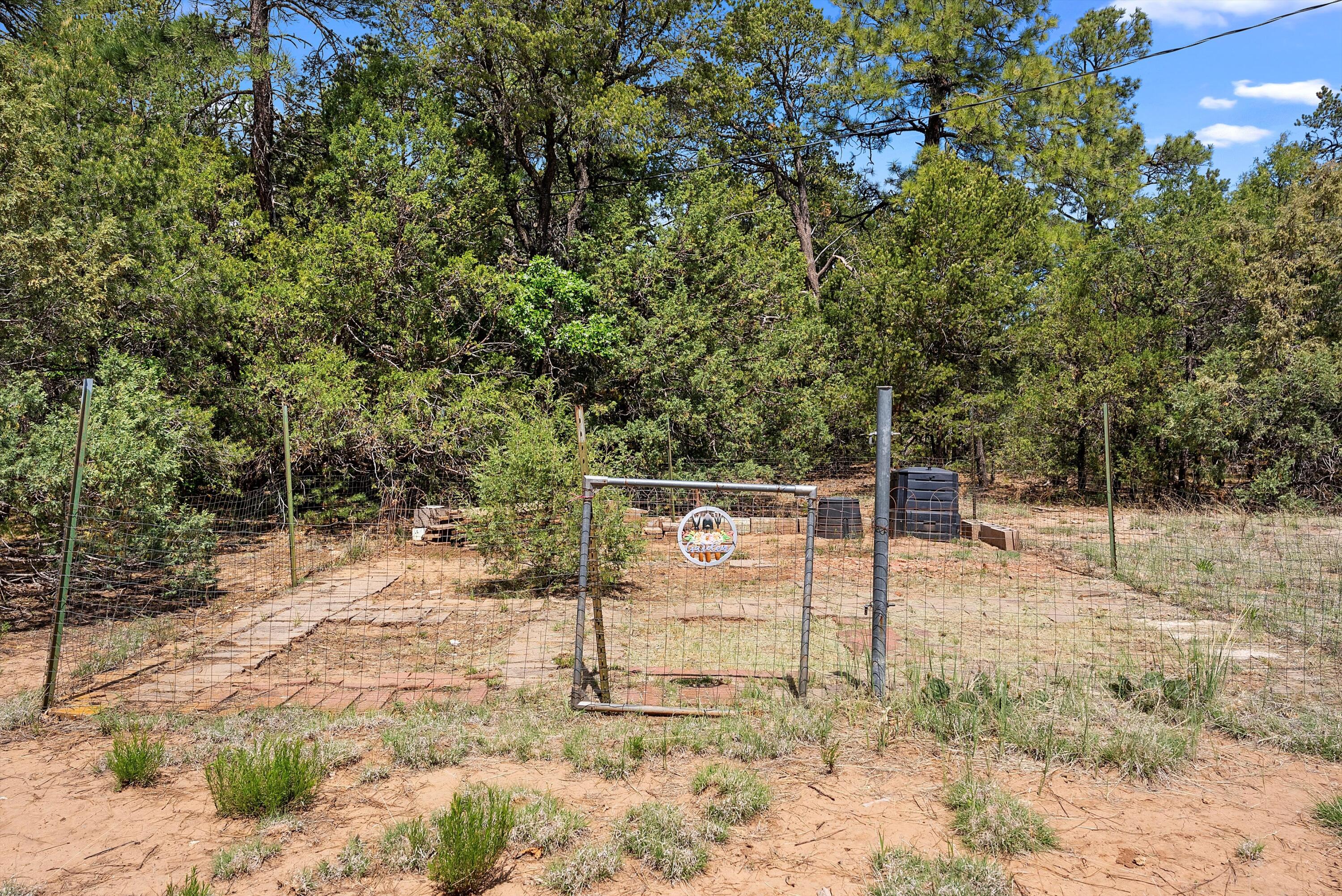 Photo 13 — 20 HUMMINGBIRD Lane
