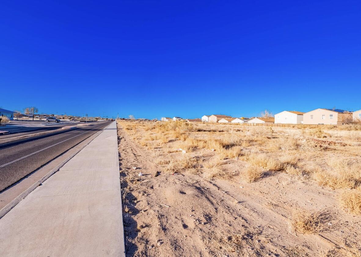 Photo 6 —  Sage Road SW