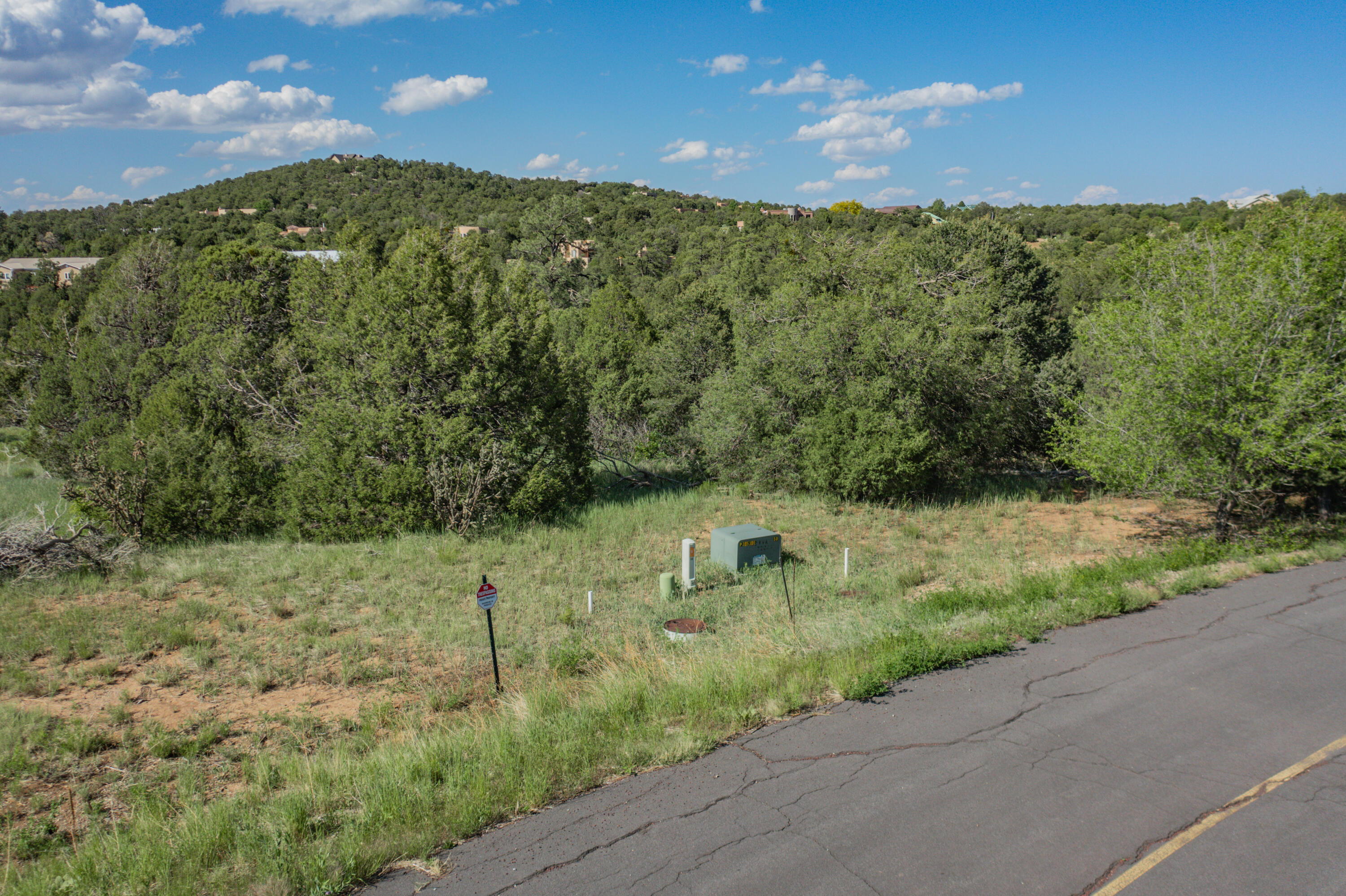Photo 4 — 33 Los Pecos Lp