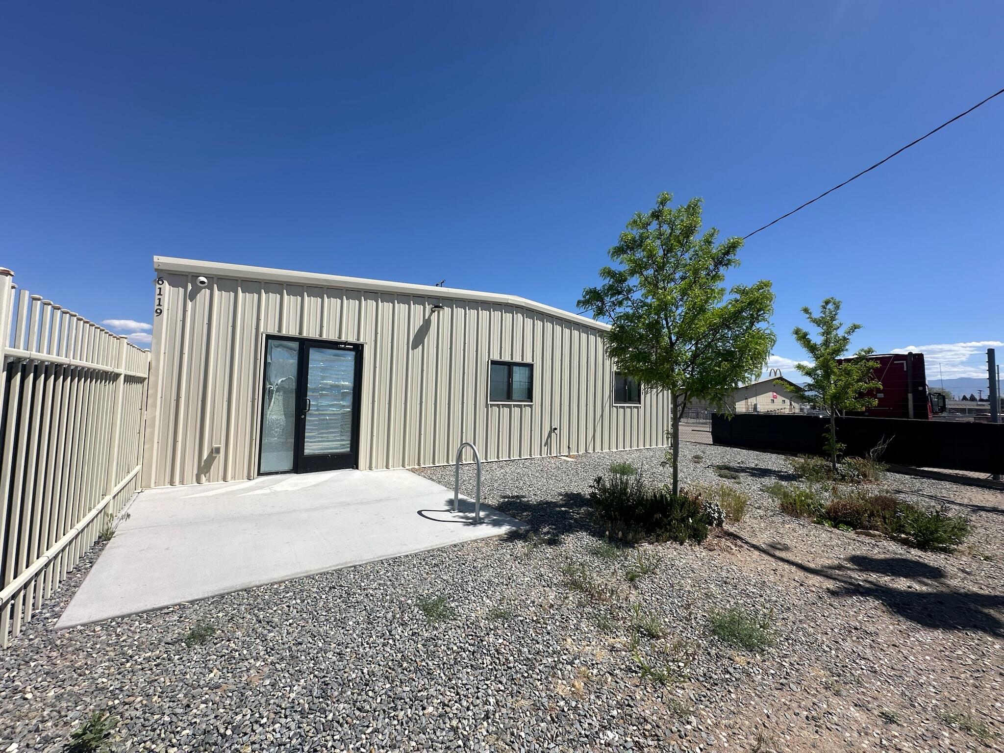 Photo 15 — 6119 HANOVER Road NW