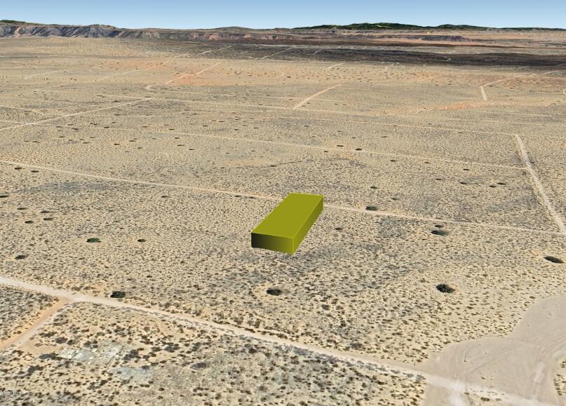 Photo 7 —  Wooden (U20 B25 L18) .5 ac. Road NE