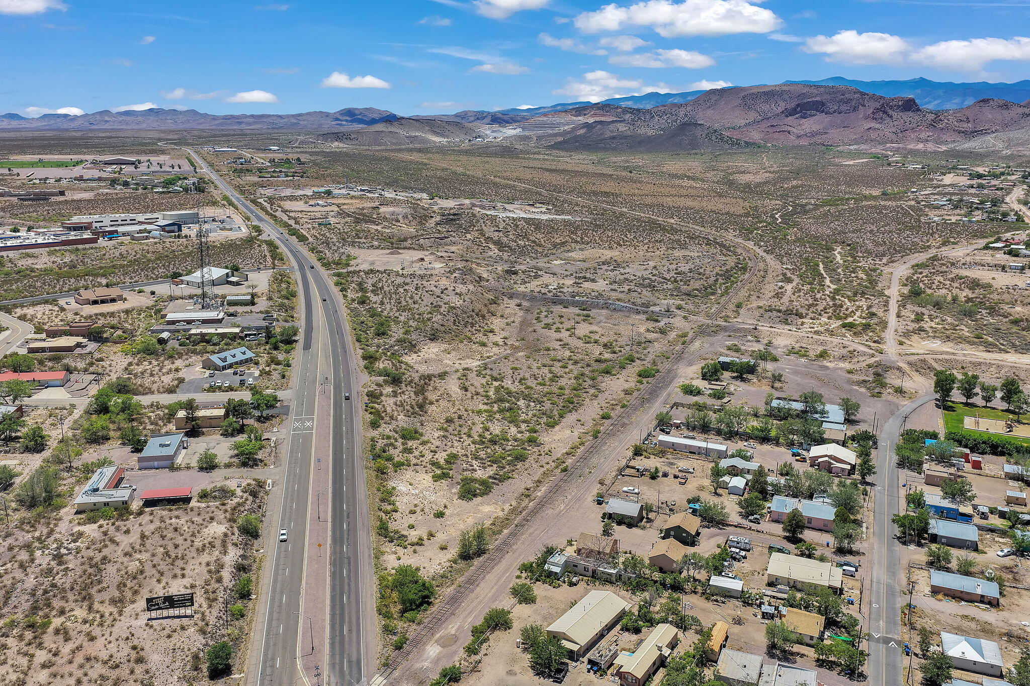 Photo 4 —  US-60