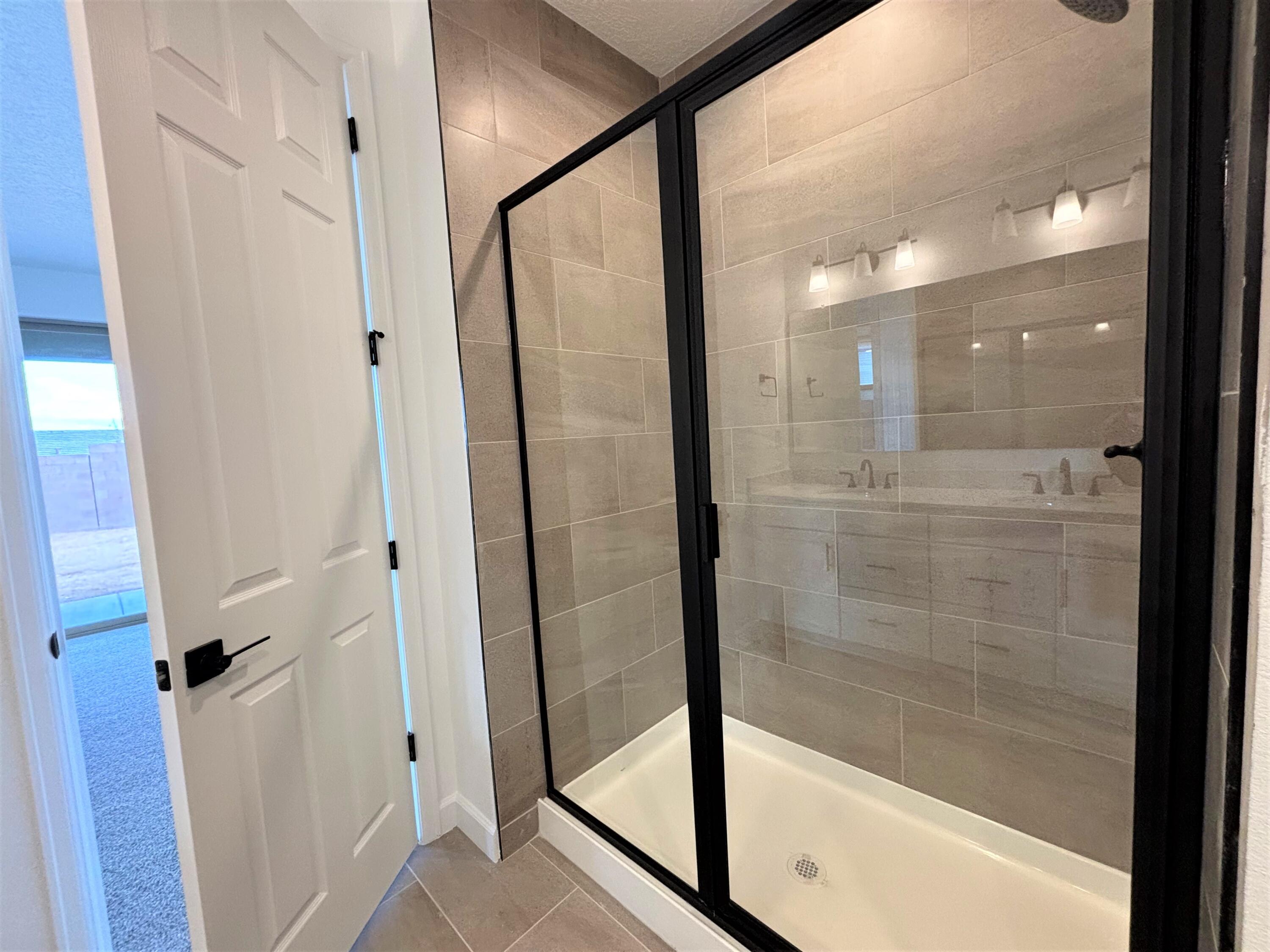Photo 6 — 5436 Blazing Star Street NE