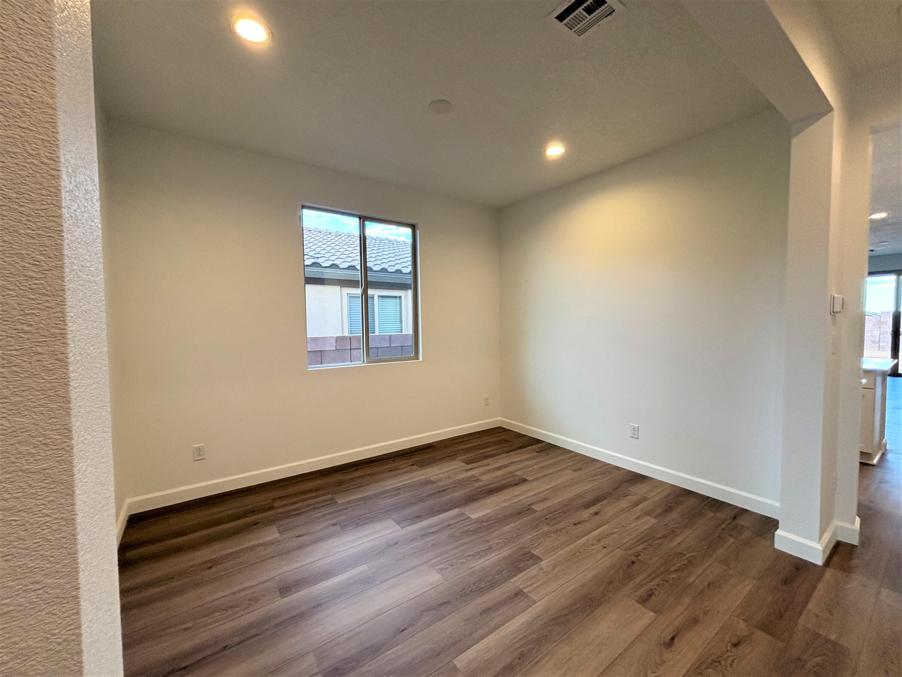 Photo 12 — 5436 Blazing Star Street NE