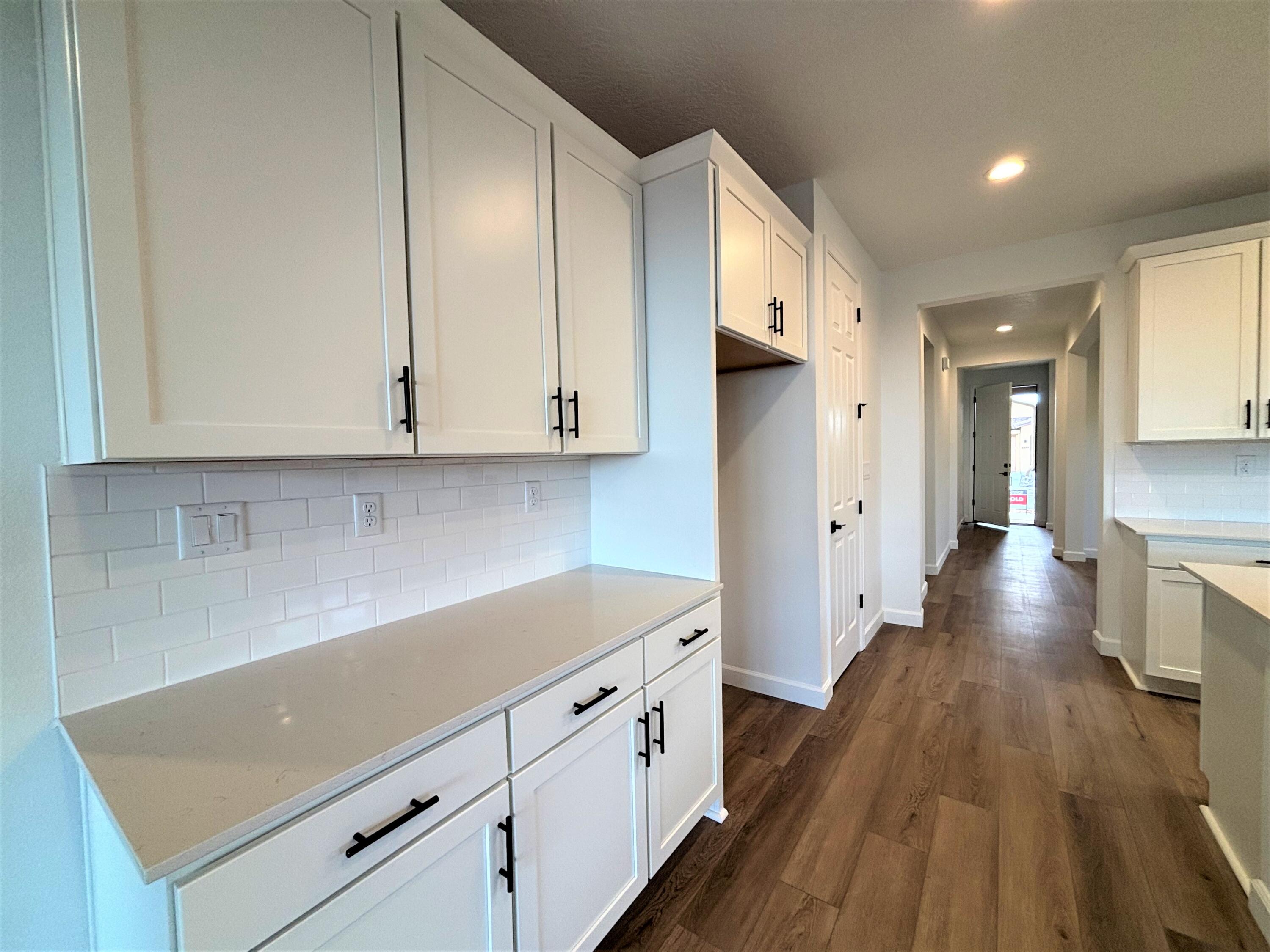 Photo 15 — 5436 Blazing Star Street NE