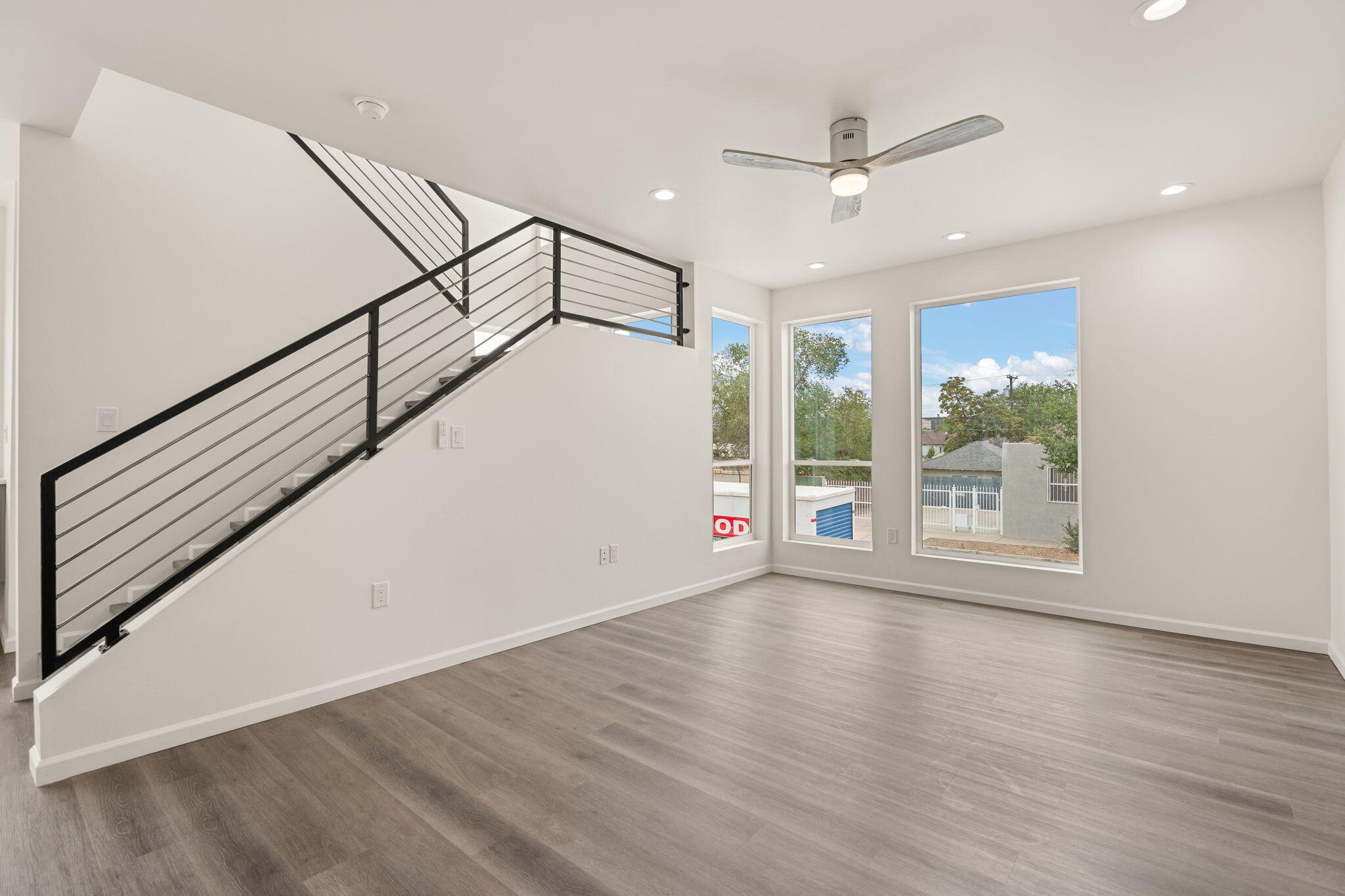 Photo 9 — 233 Stover Avenue SW