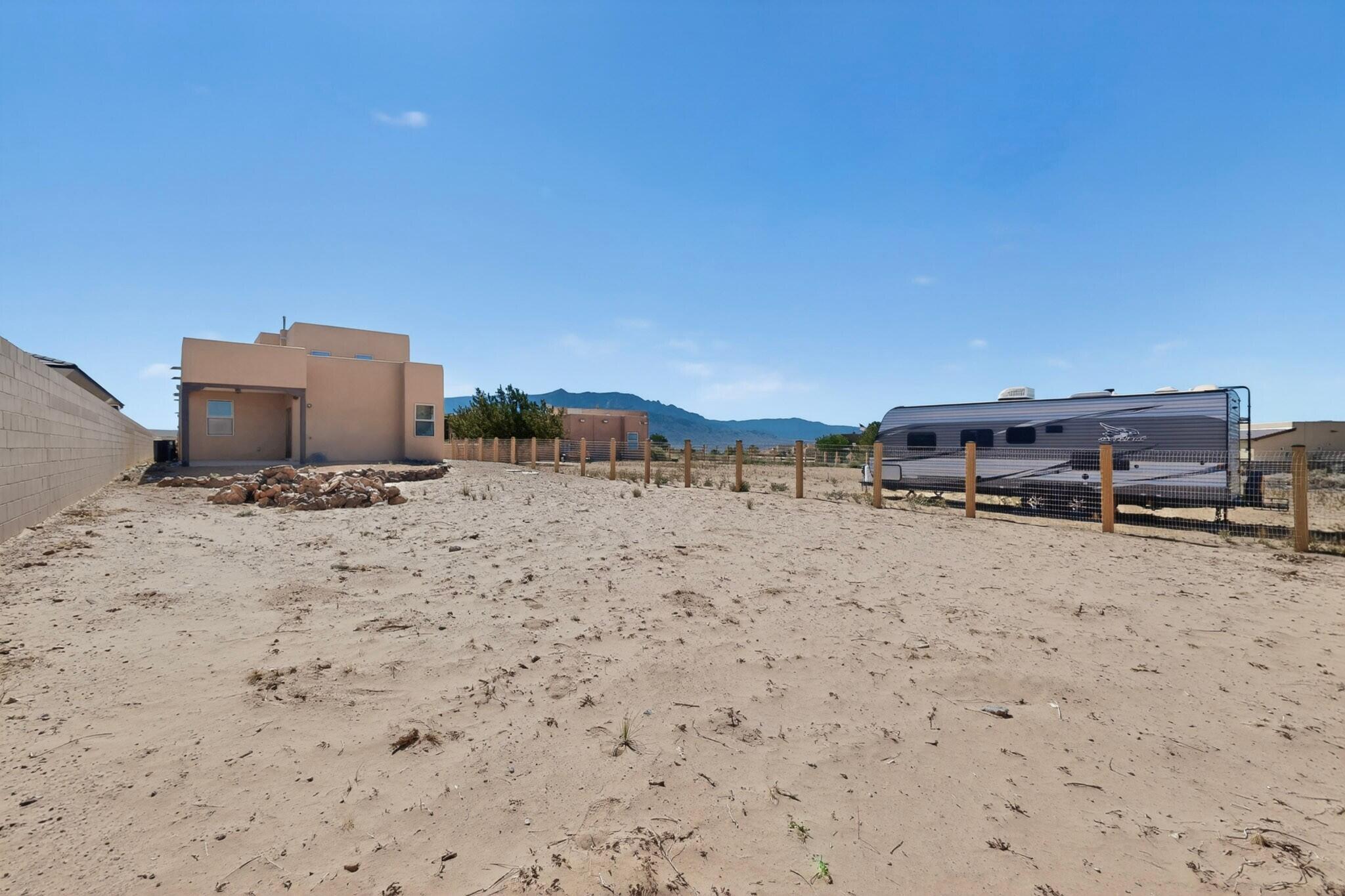 Photo 8 — 2705 Lerma Road NE