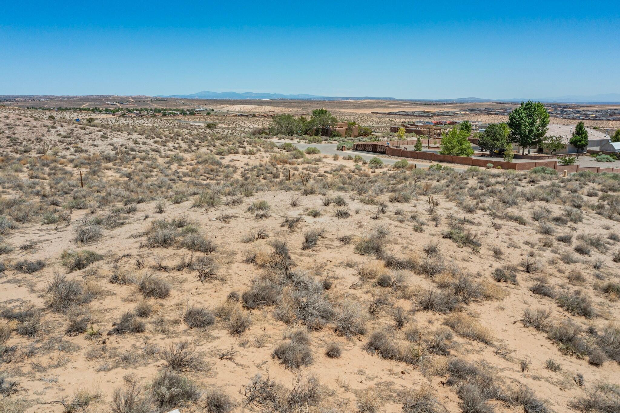 Photo 7 — 701 Acebo Road NE