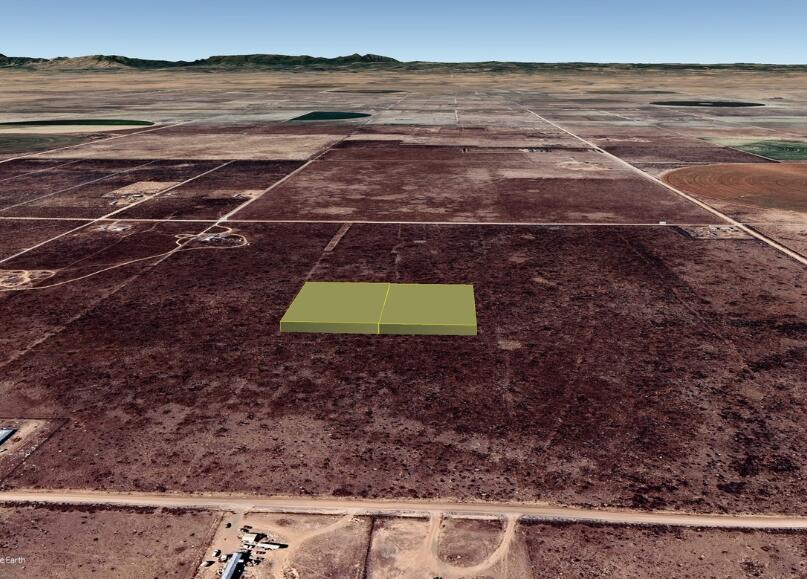 Photo 4 —  GOLDEN VALLEY Lot:149, 156