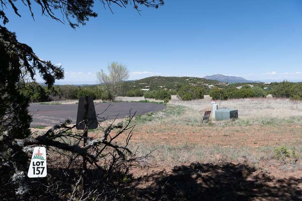 Photo 6 — 50 Los Pecos Lp
