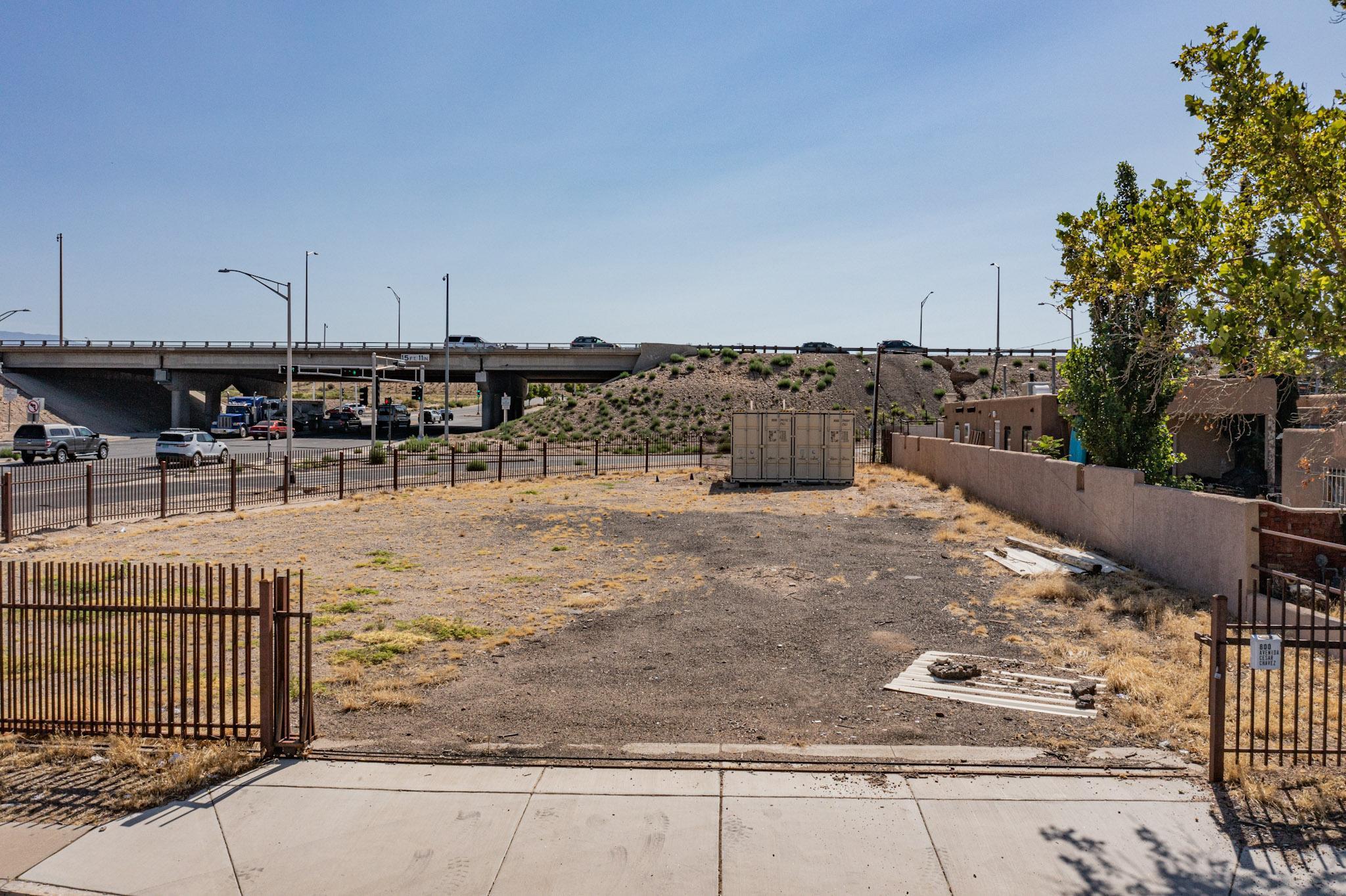 Photo 6 — 800 AVENIDA CESAR CHAVEZ SE