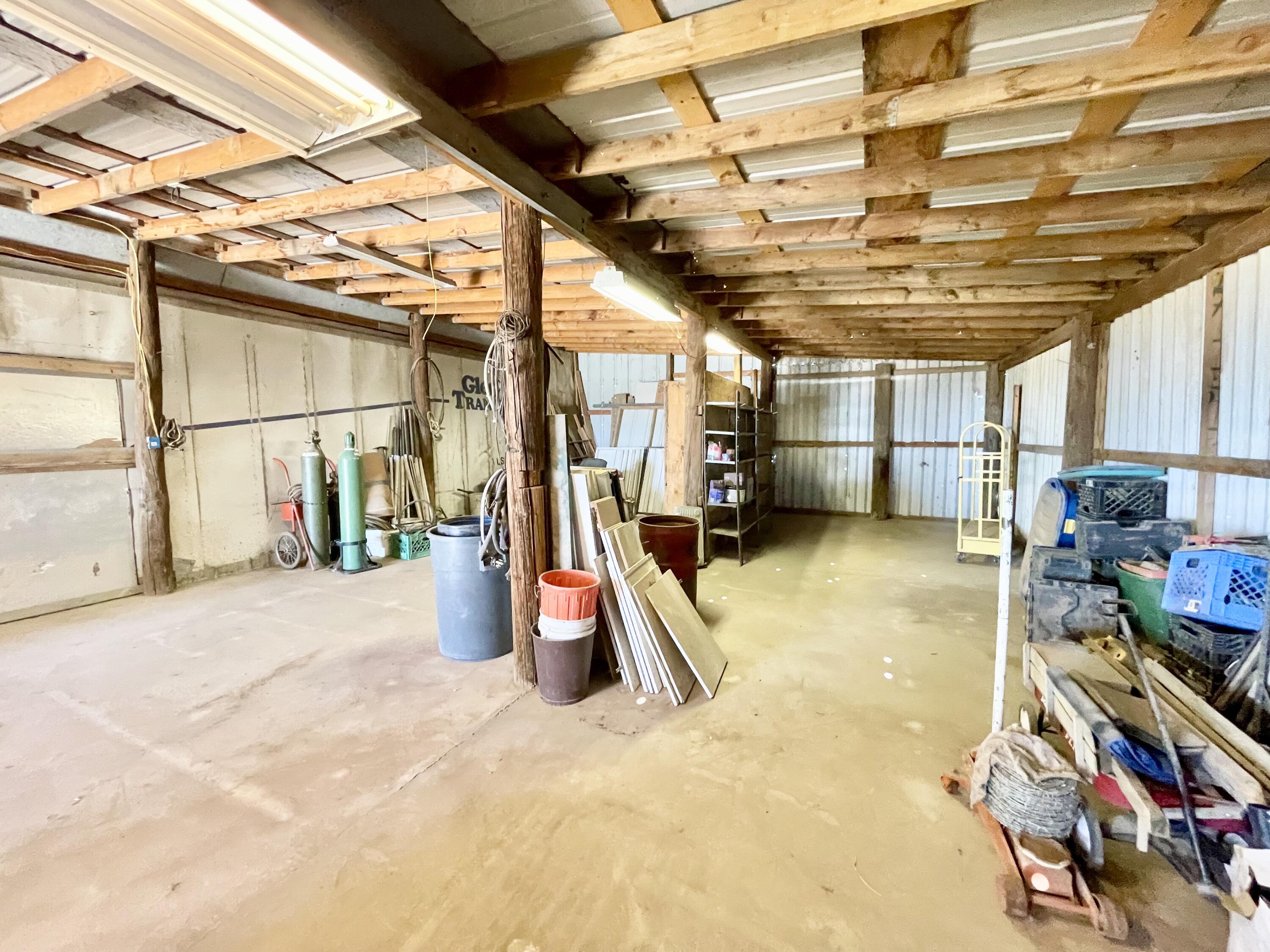 Photo 10 — 61 SORREL Avenue