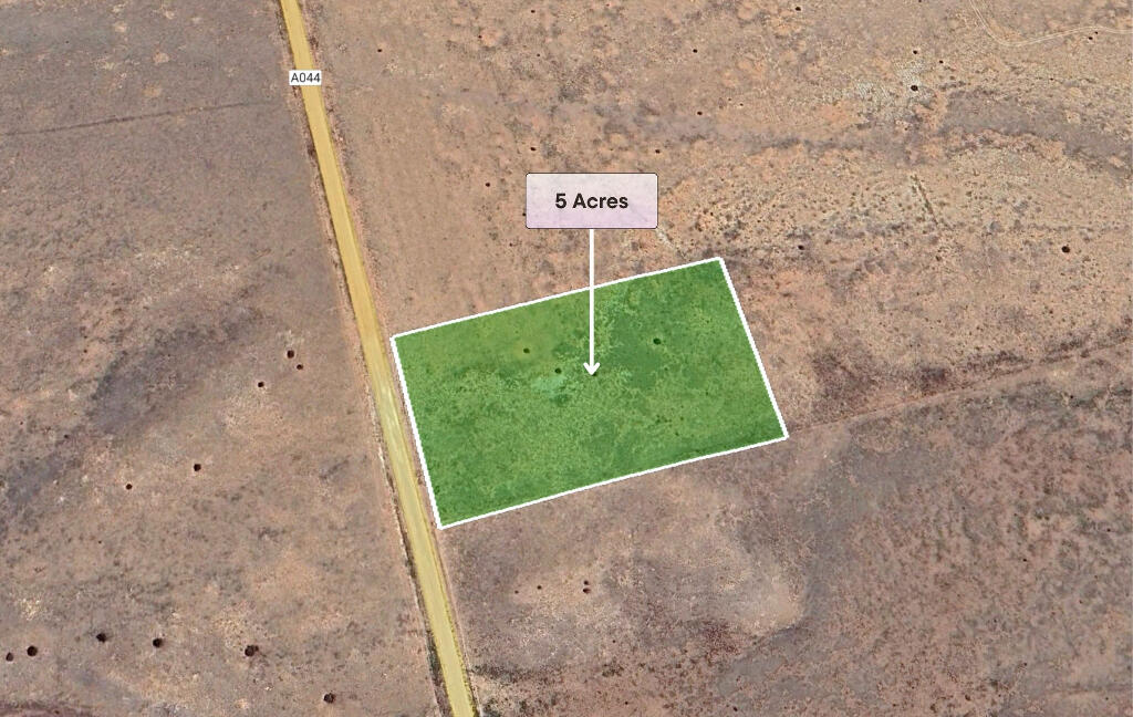 Photo 19 —  CR Rd A044