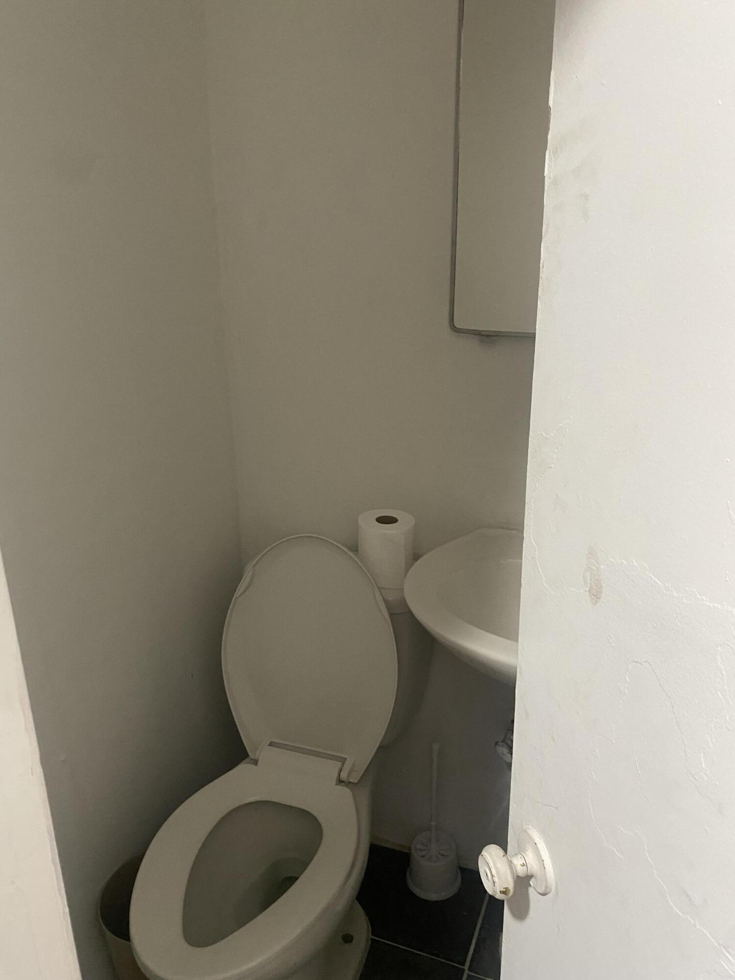 Photo 3 — 503 San Pedro Drive SE