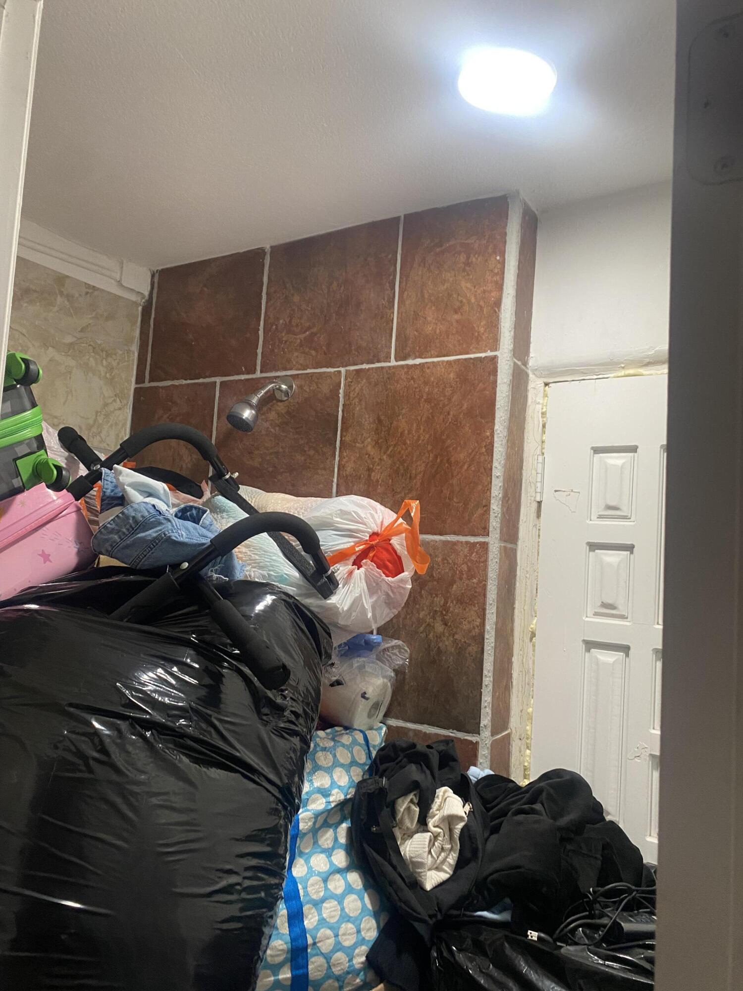 Photo 4 — 503 San Pedro Drive SE