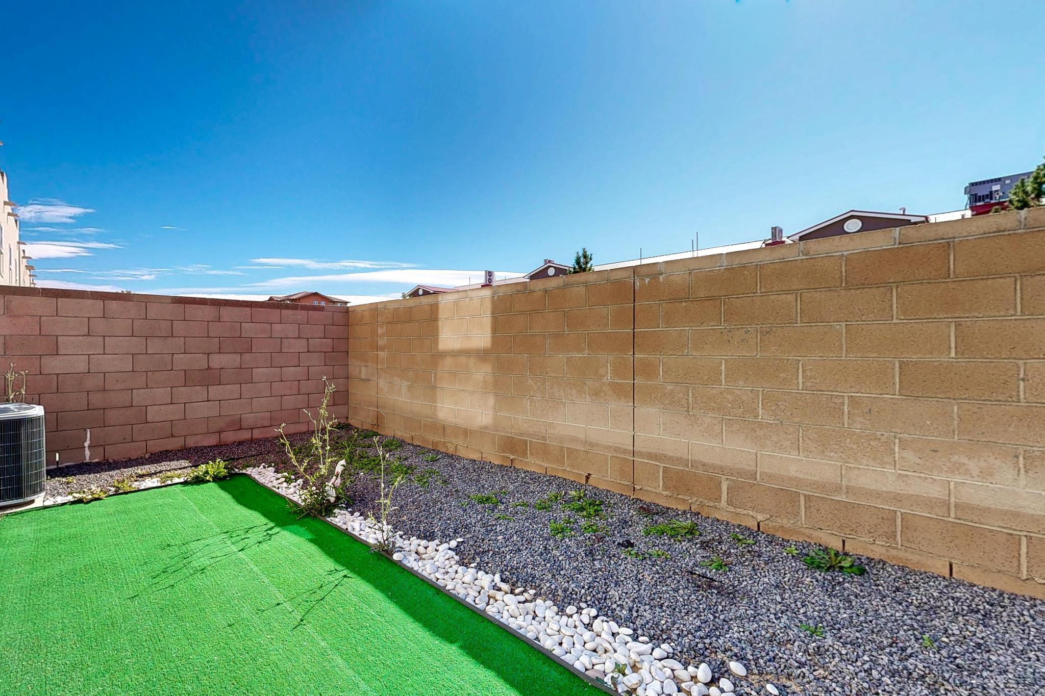 Photo 8 — 5714 PINNACLE PEAK Court NW