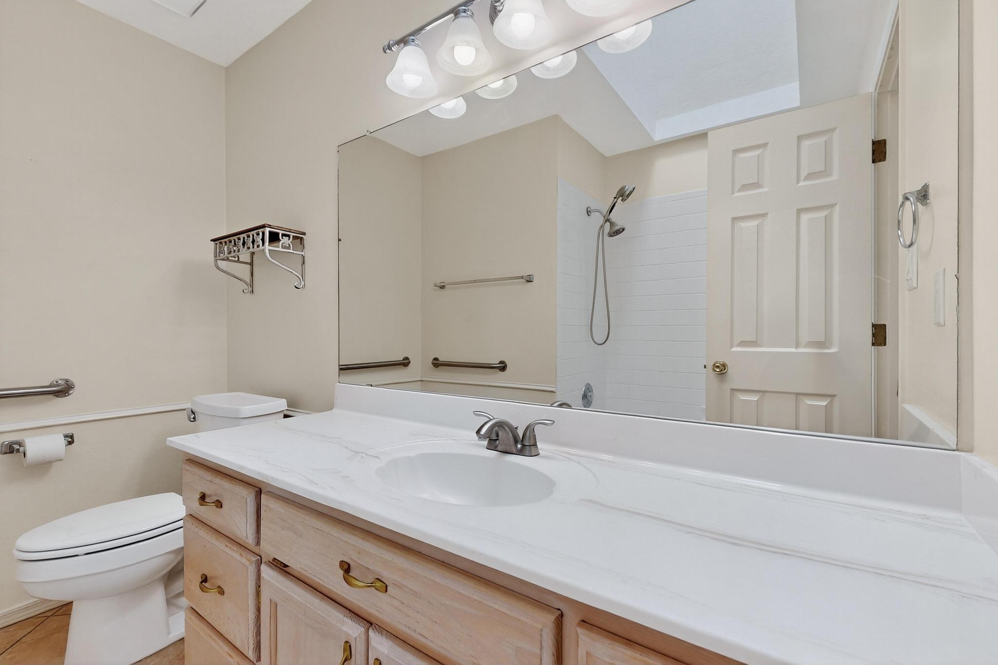 Photo 18 — 9232 JILL PATRICIA Street NW