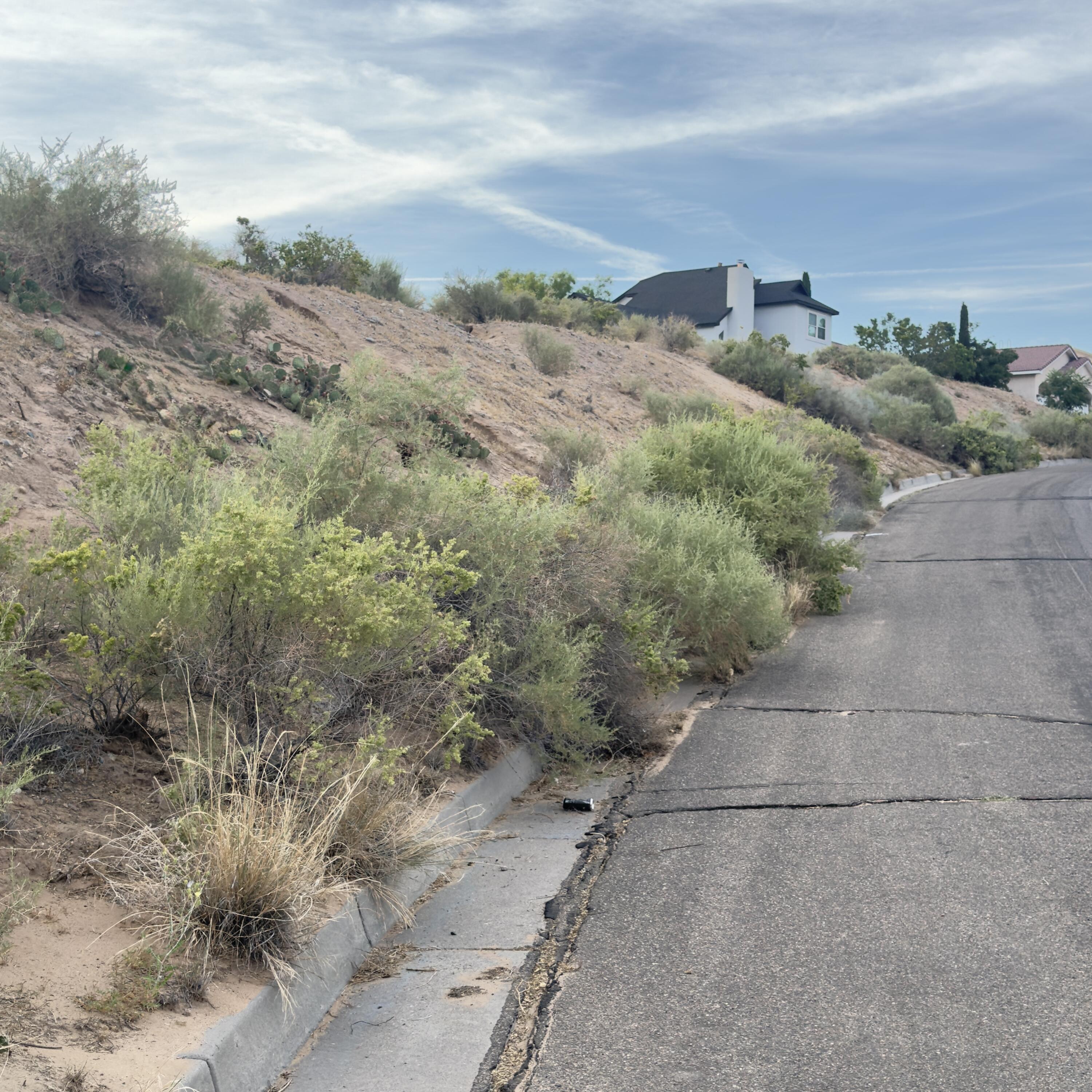 Photo 19 — 505 LA BAJADA Court NW