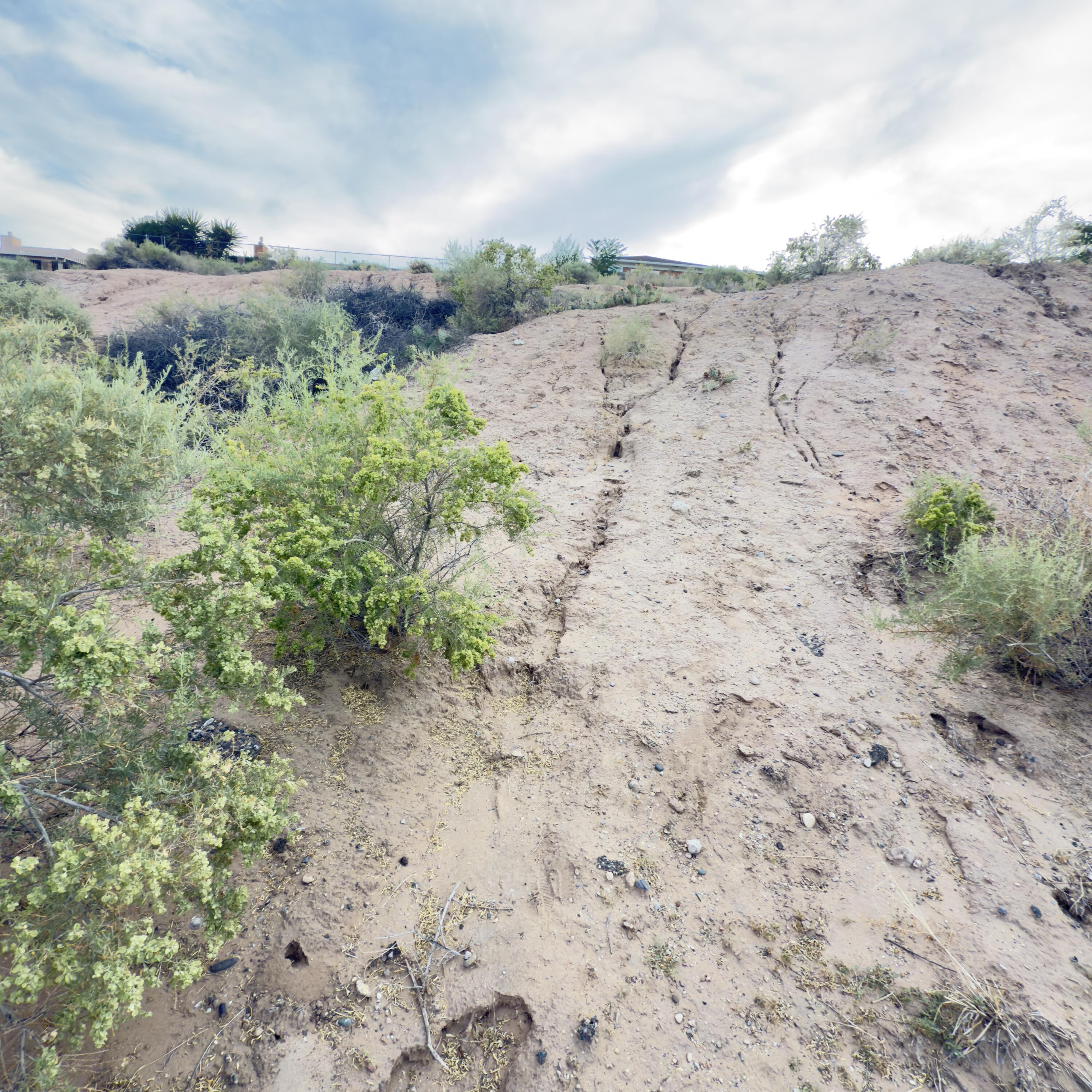 Photo 2 — 505 LA BAJADA Court NW
