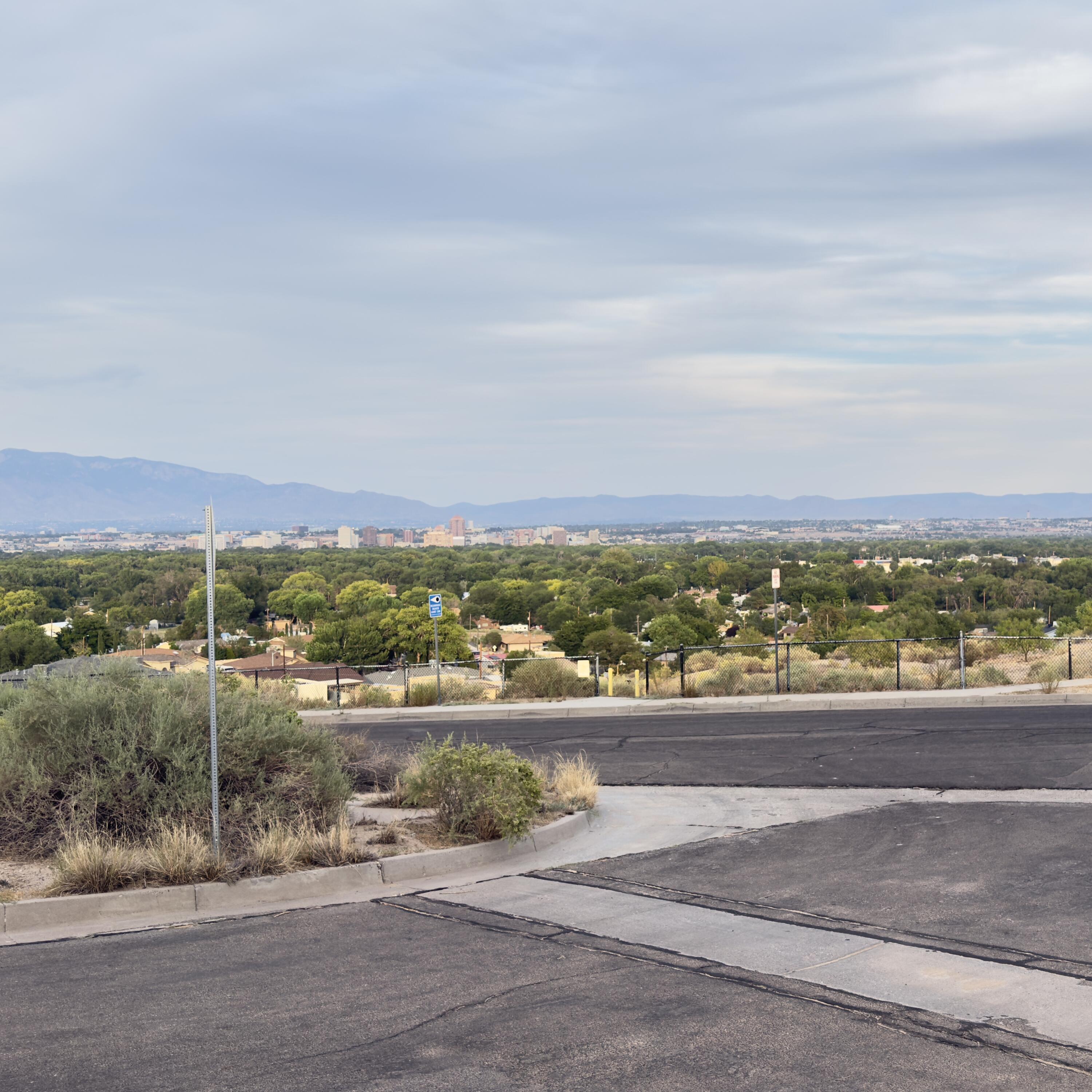 Photo 6 — 505 LA BAJADA Court NW