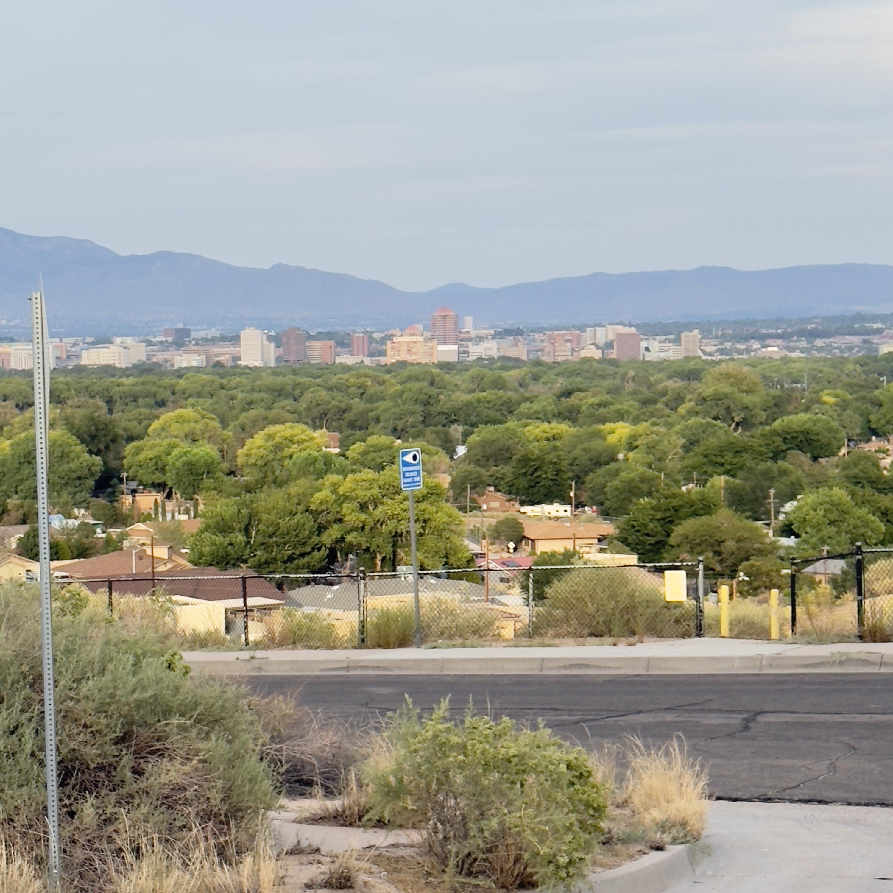 Photo 7 — 505 LA BAJADA Court NW
