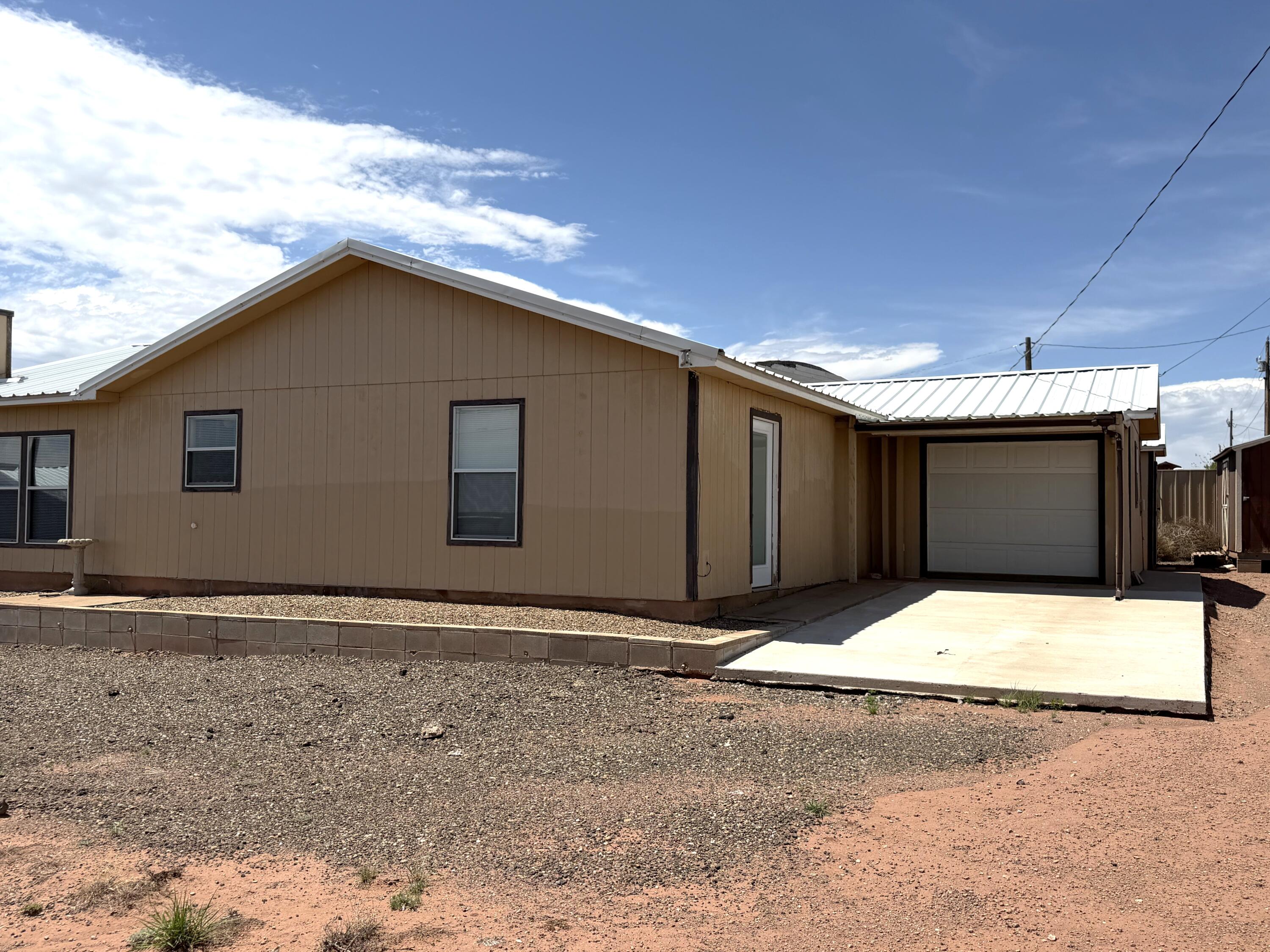 Photo 7 — 629 Conchas Drive