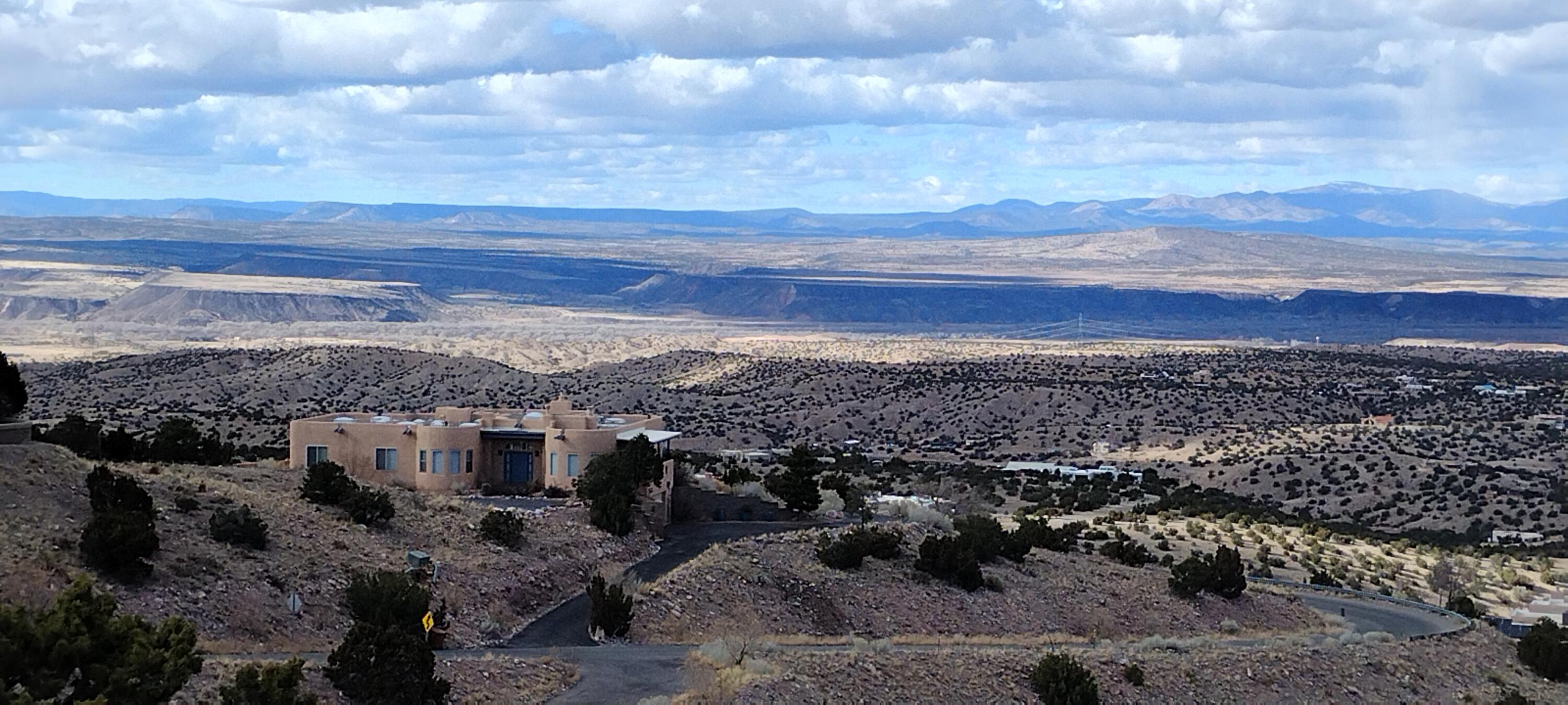 Photo 10 — 88 Overlook Drive