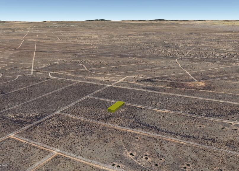 Photo 6 —  Halstead (U26 B160 l32) .5 ac. Road NW