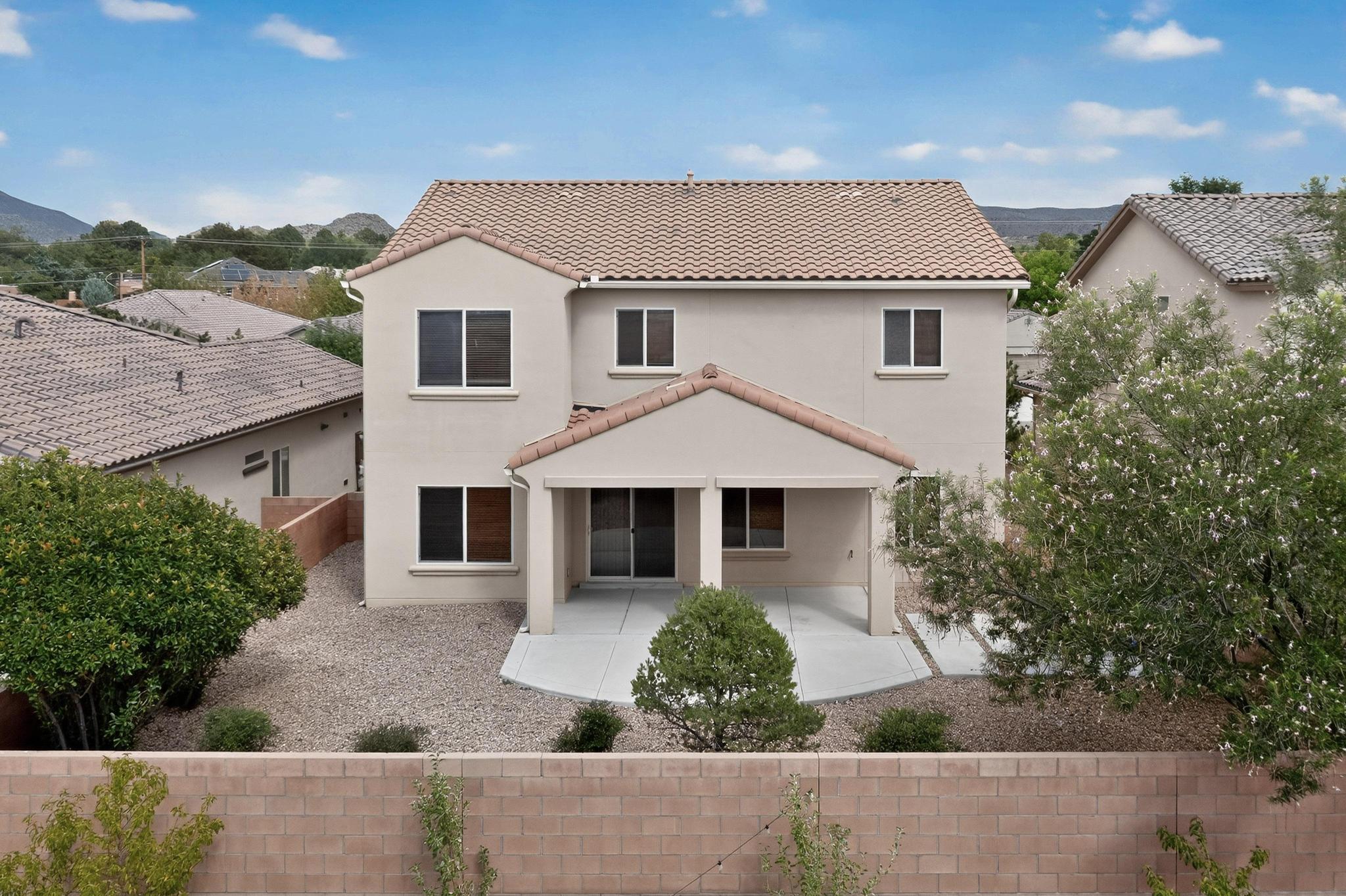 Photo 18 — 2015 SALVATOR Drive SE