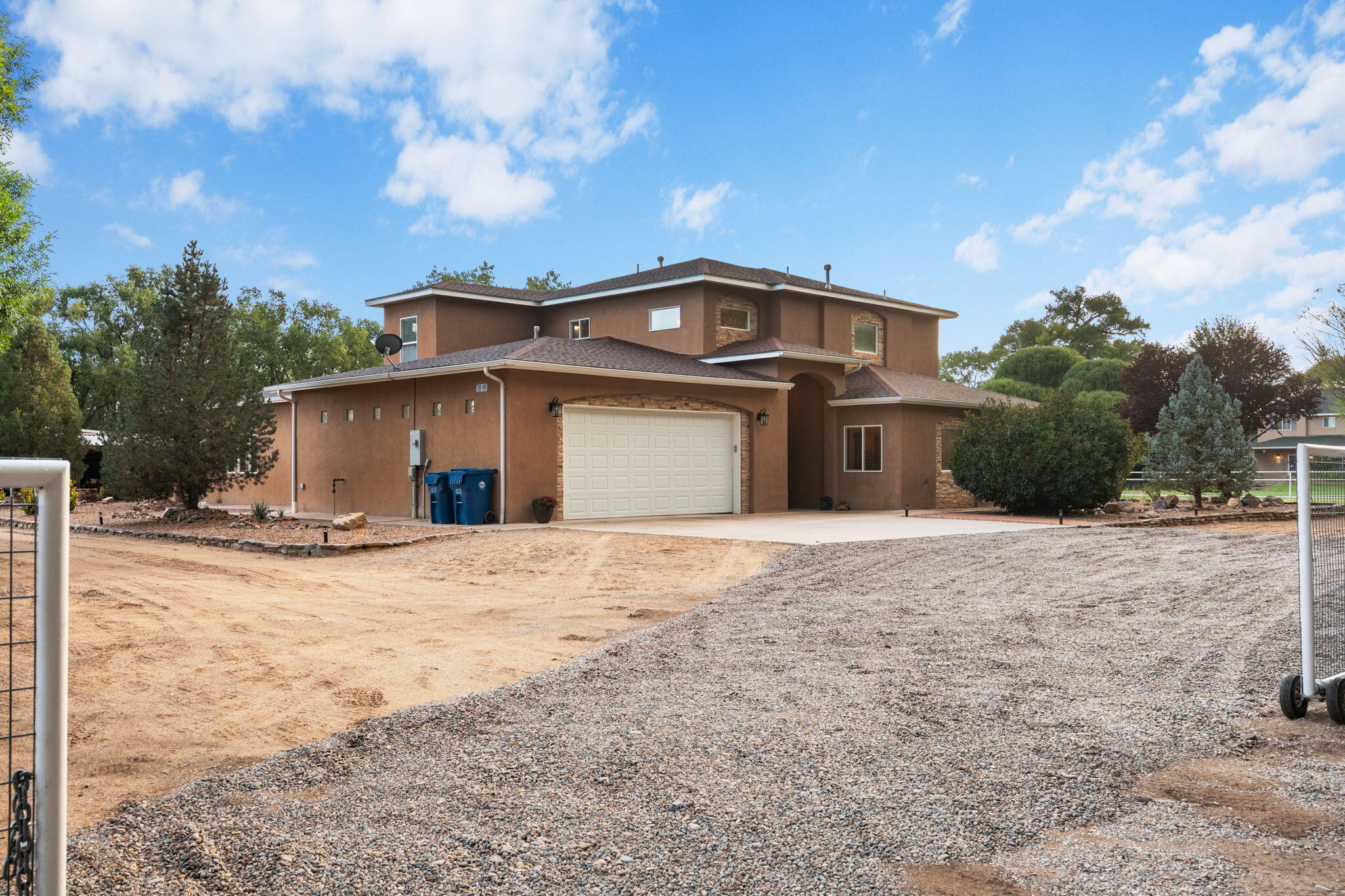 Photo 6 — 103 CHANTELLY Lane
