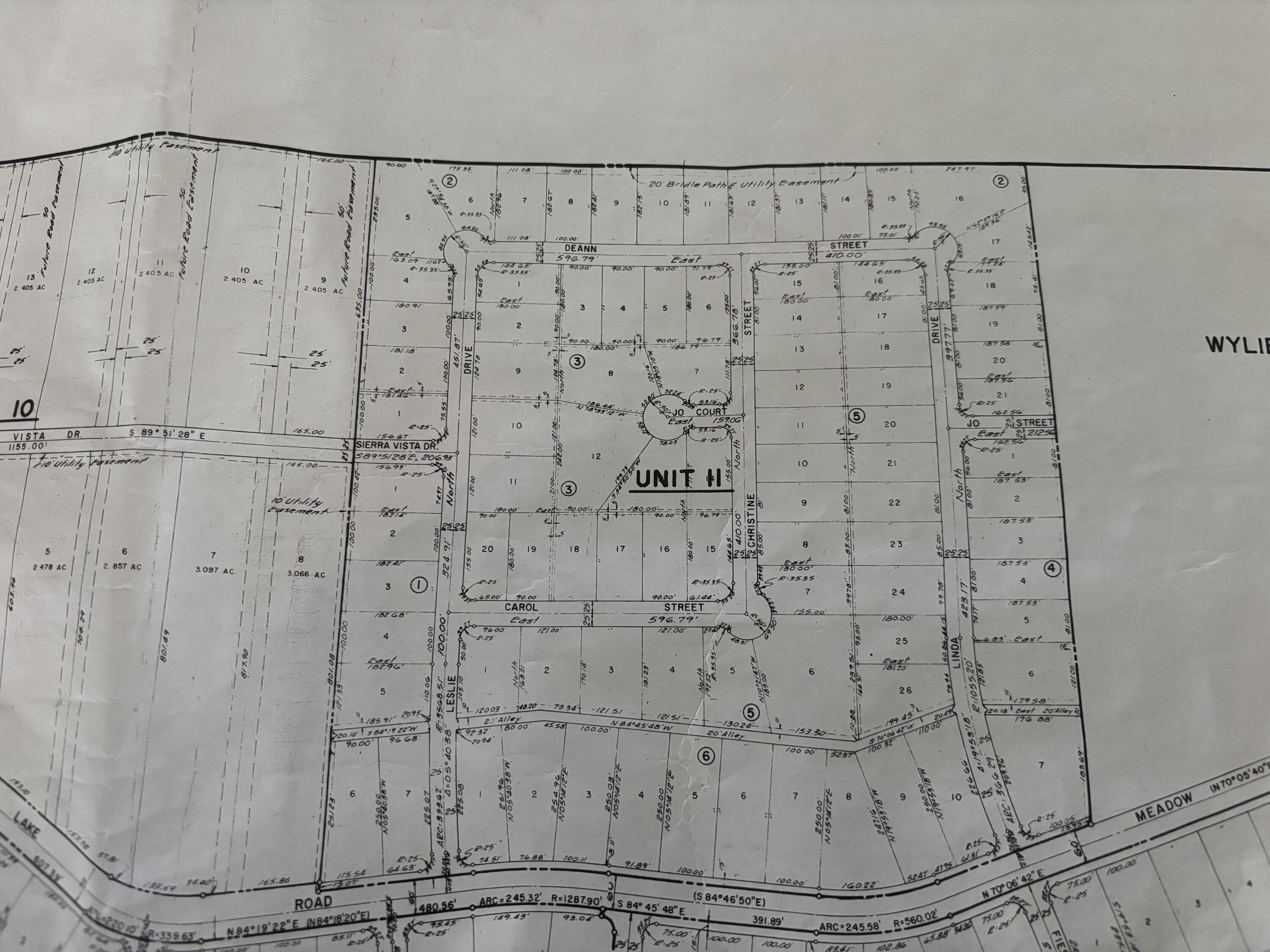Photo 8 —  TRACT 13 Blk 5 Unit 11