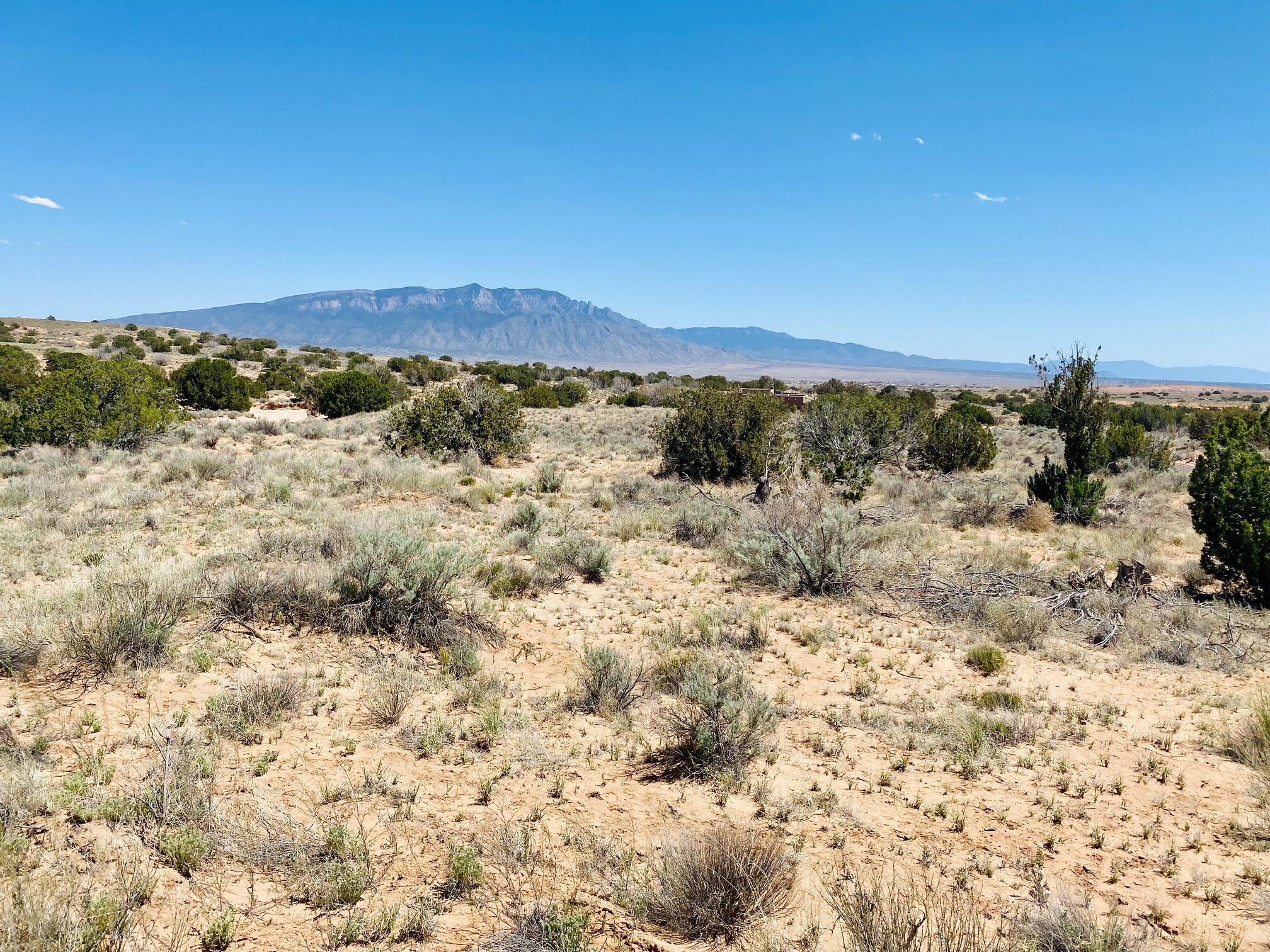 5130 Heller Court NE, Rio Rancho, NM 87144