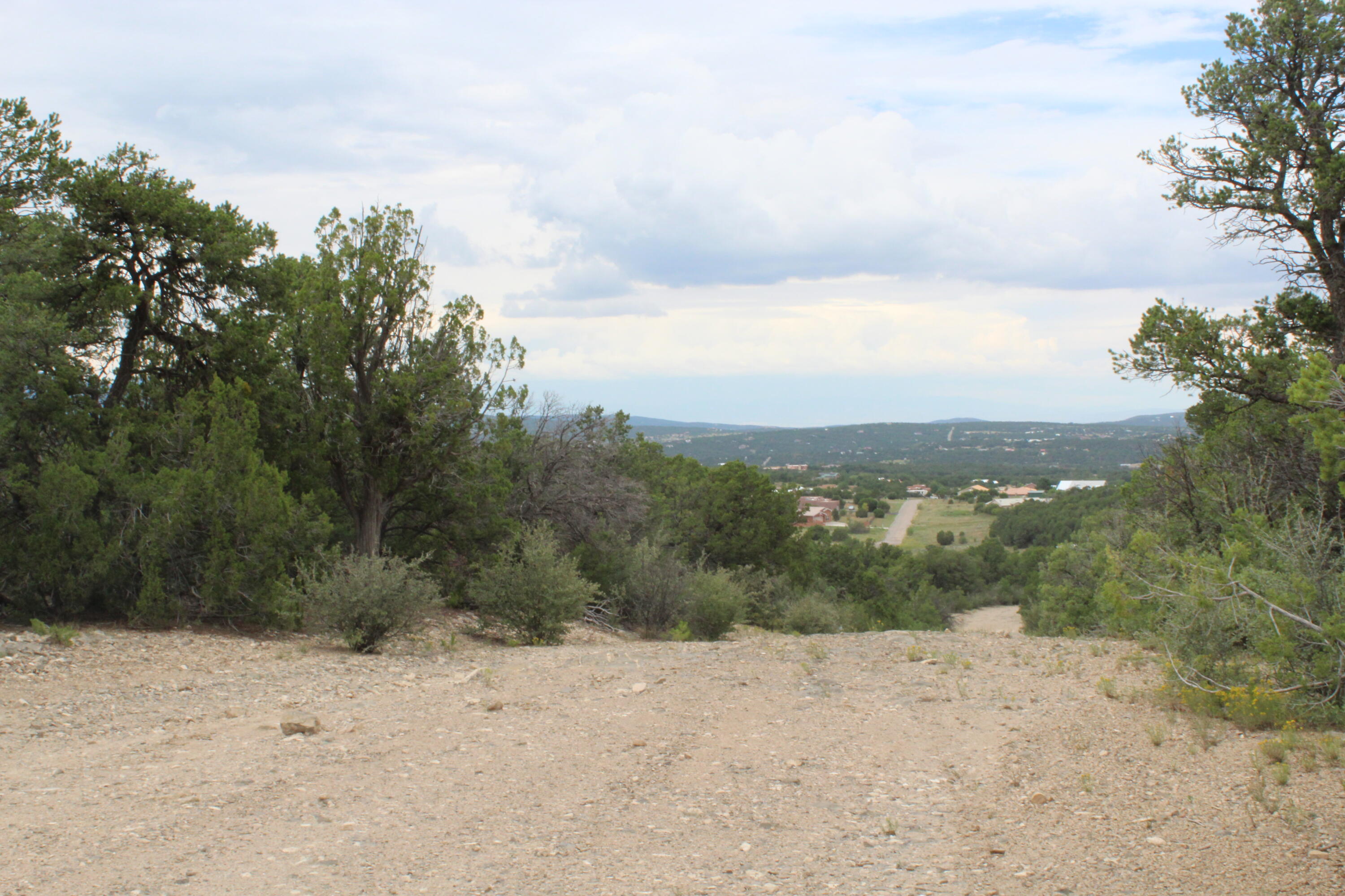 Photo 5 — 3 Manzano Loop
