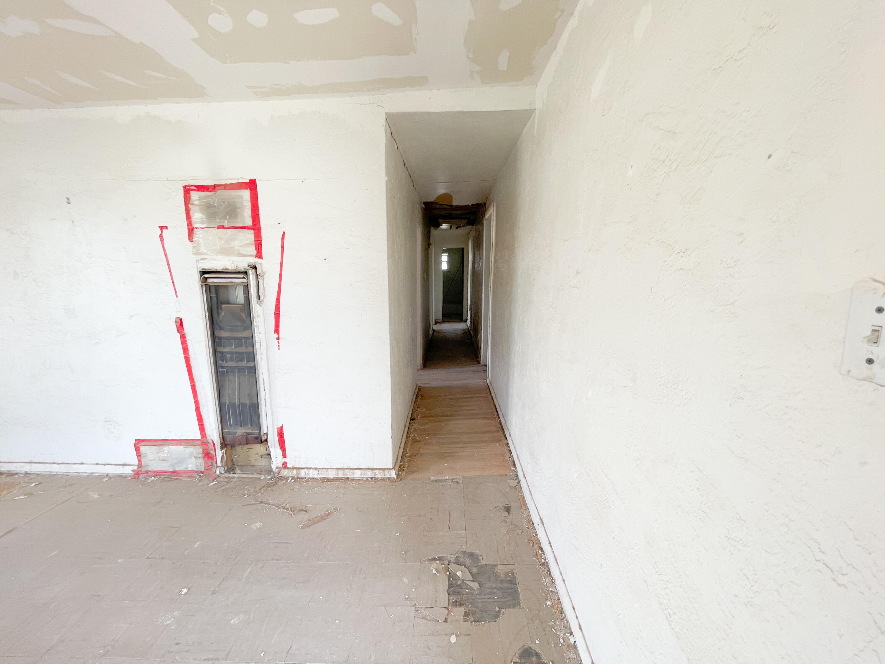 Photo 14 — 419 S 10TH Street