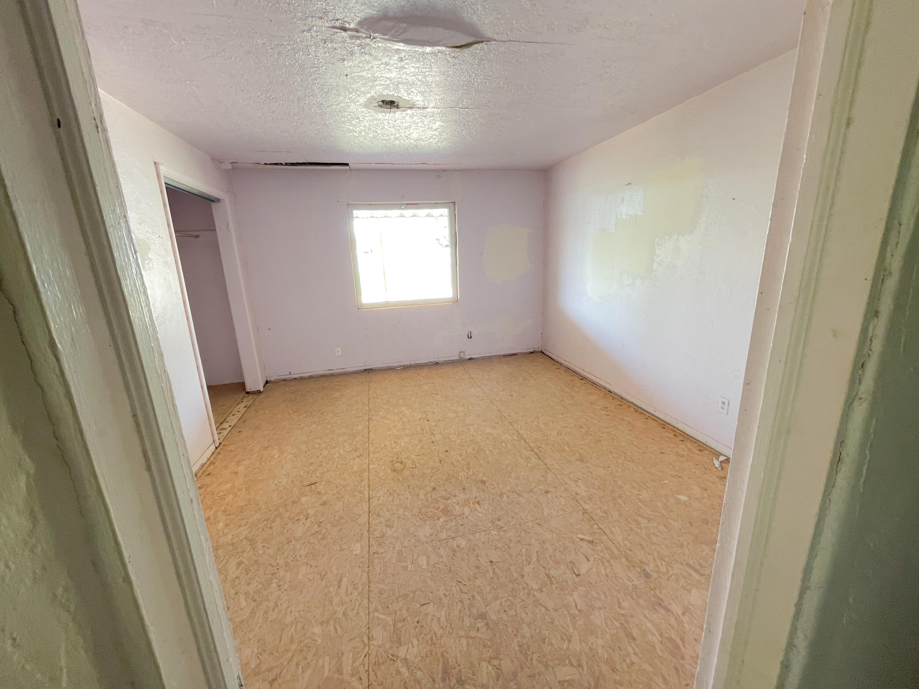Photo 15 — 419 S 10TH Street