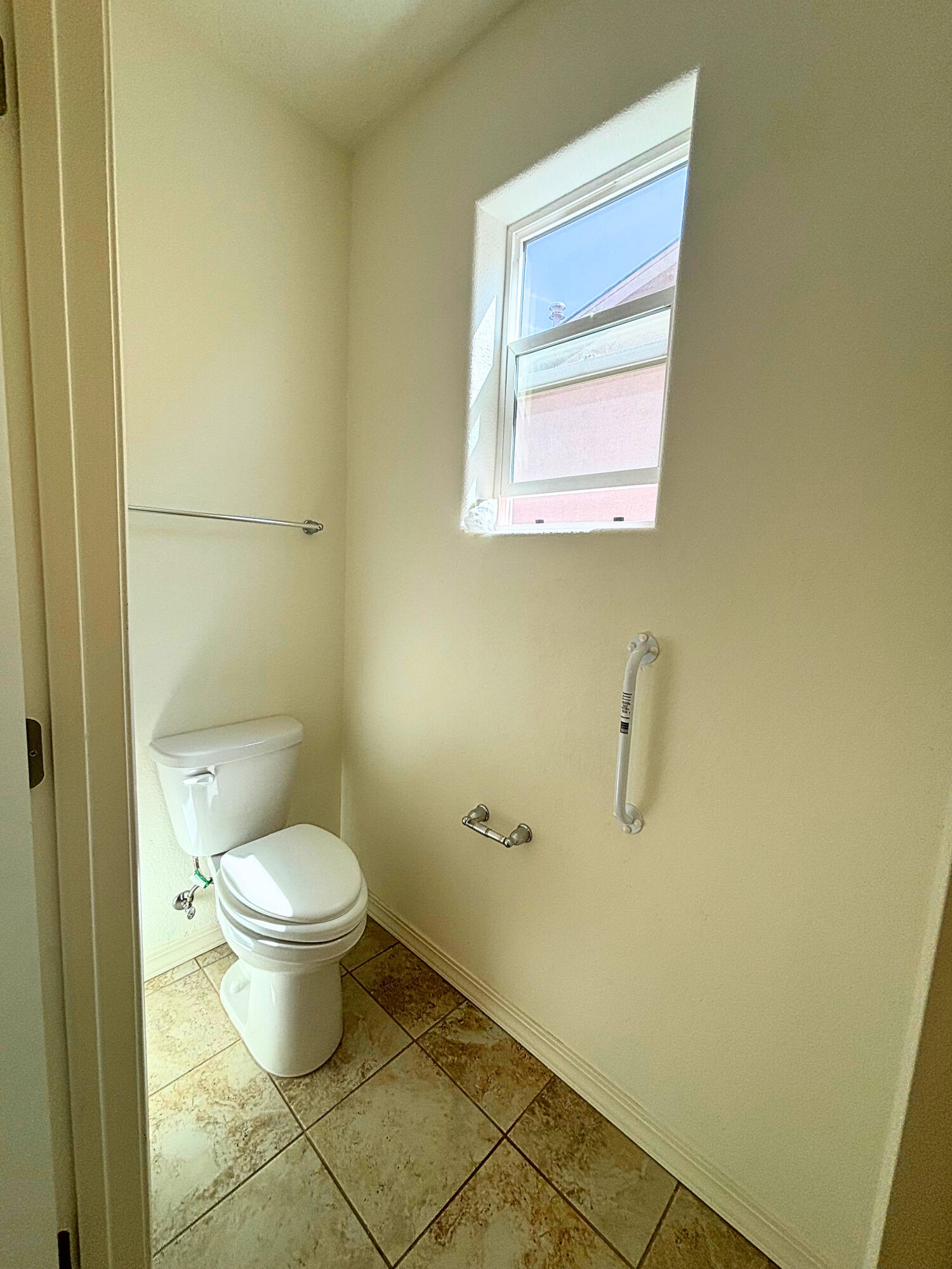 Photo 6 — 531 RIO CHAMA Circle SW