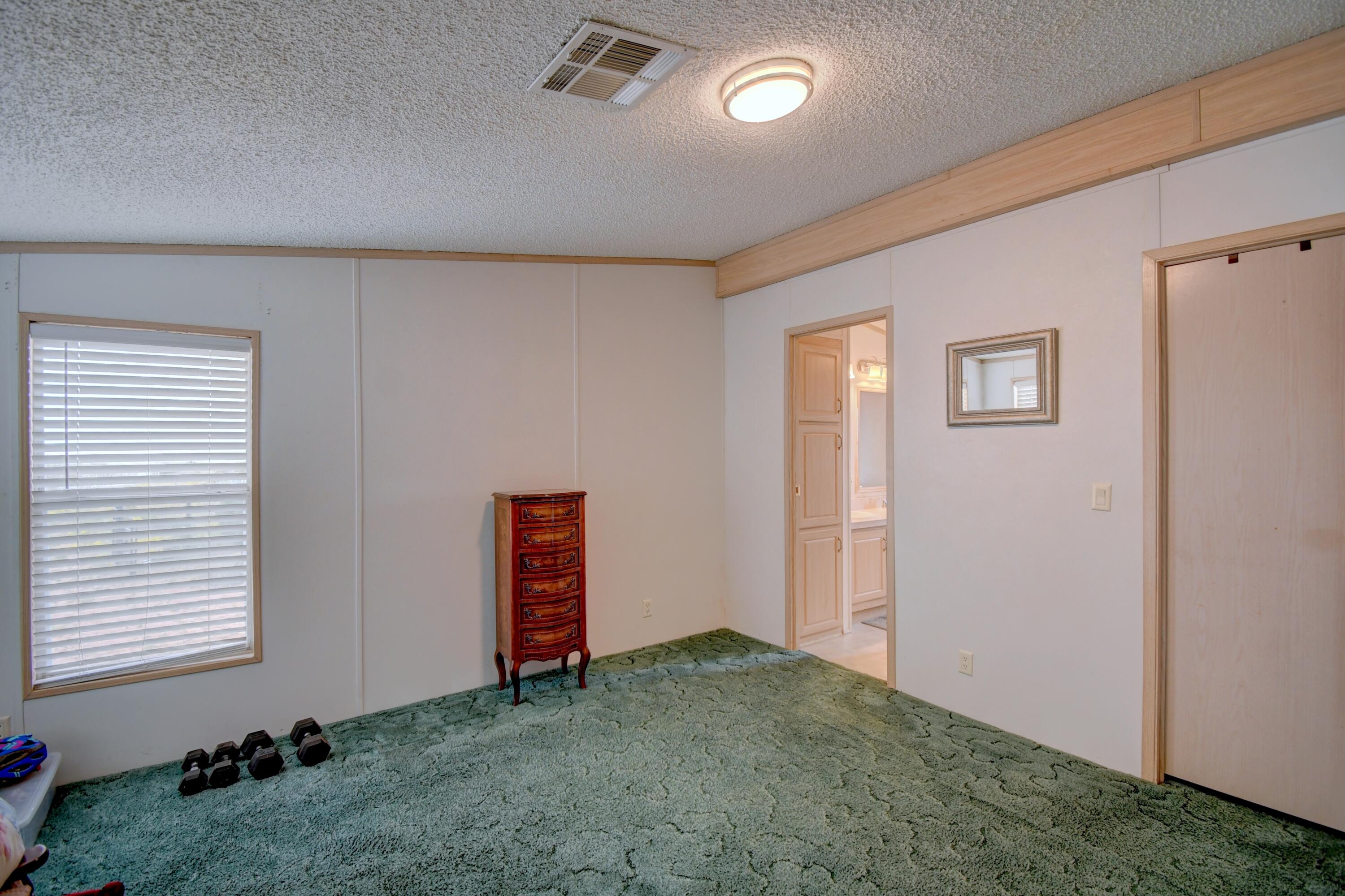 Photo 16 — 713 B Anaya Road