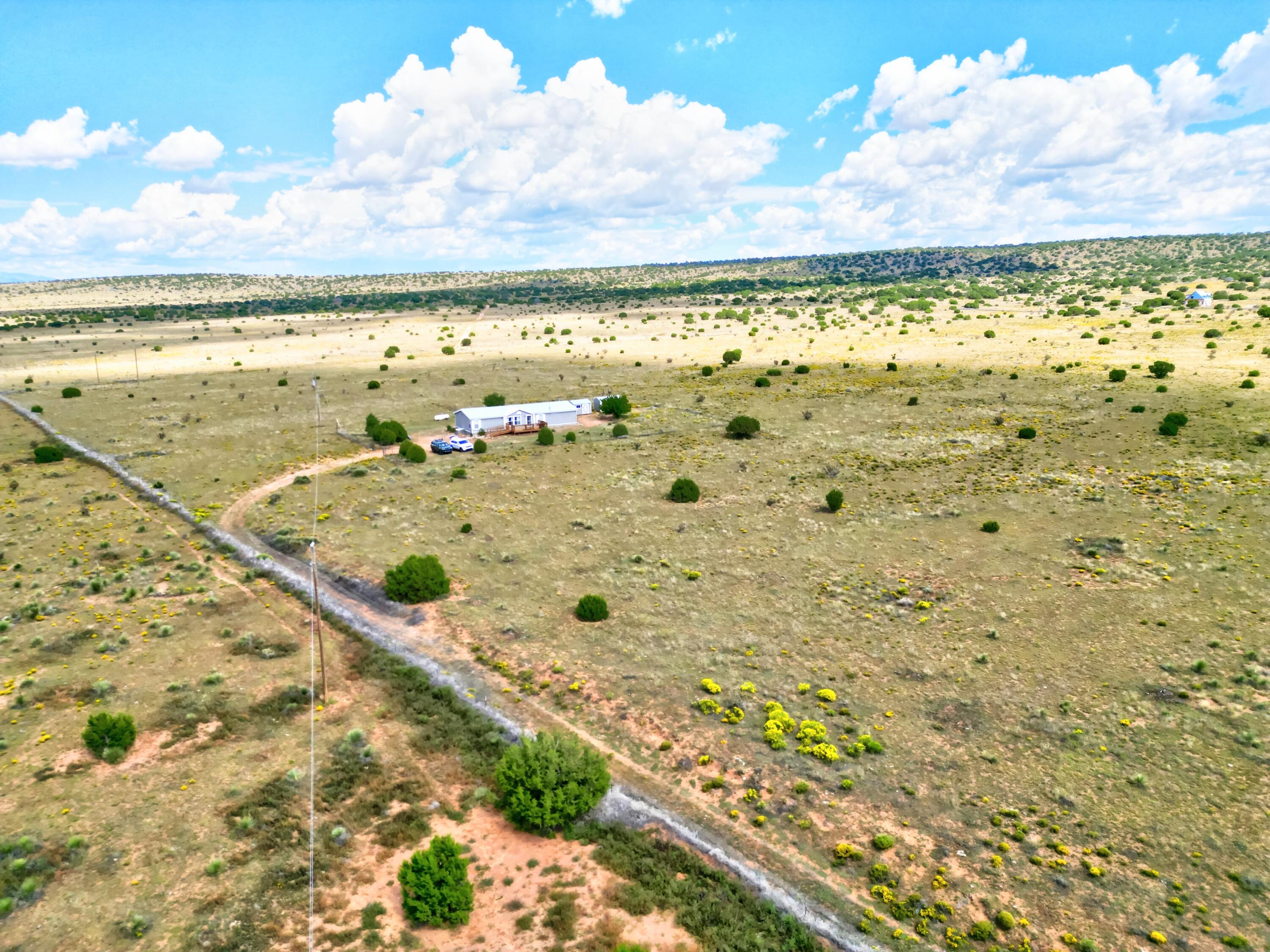 Photo 10 — 713 B Anaya Road