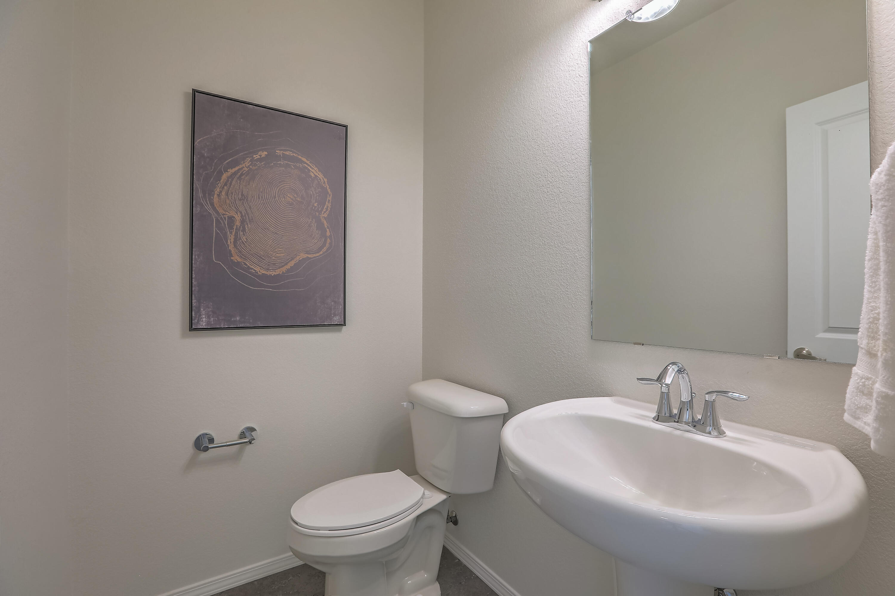 Photo 5 — 3009 Vatapa Road NE