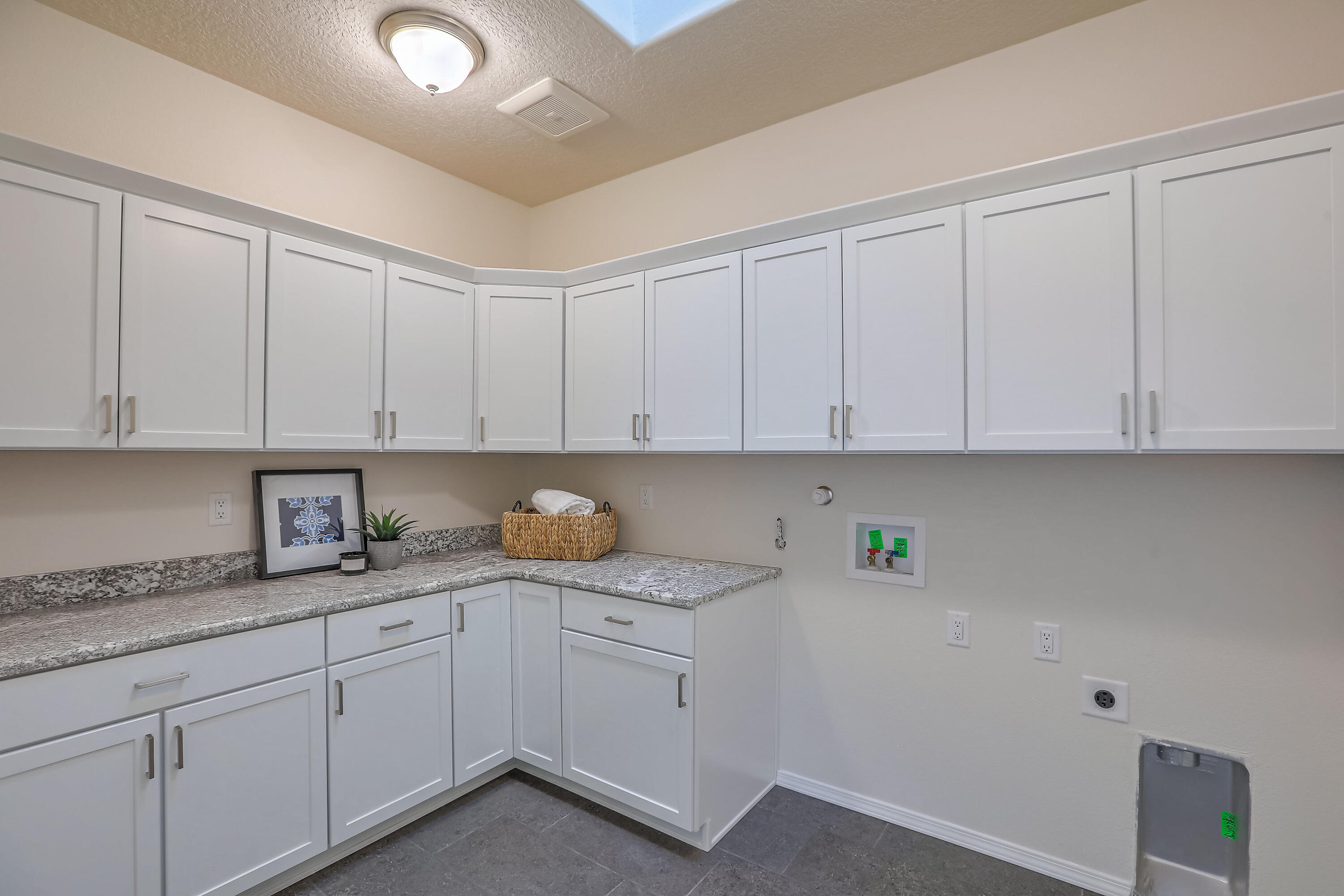 Photo 6 — 3009 Vatapa Road NE
