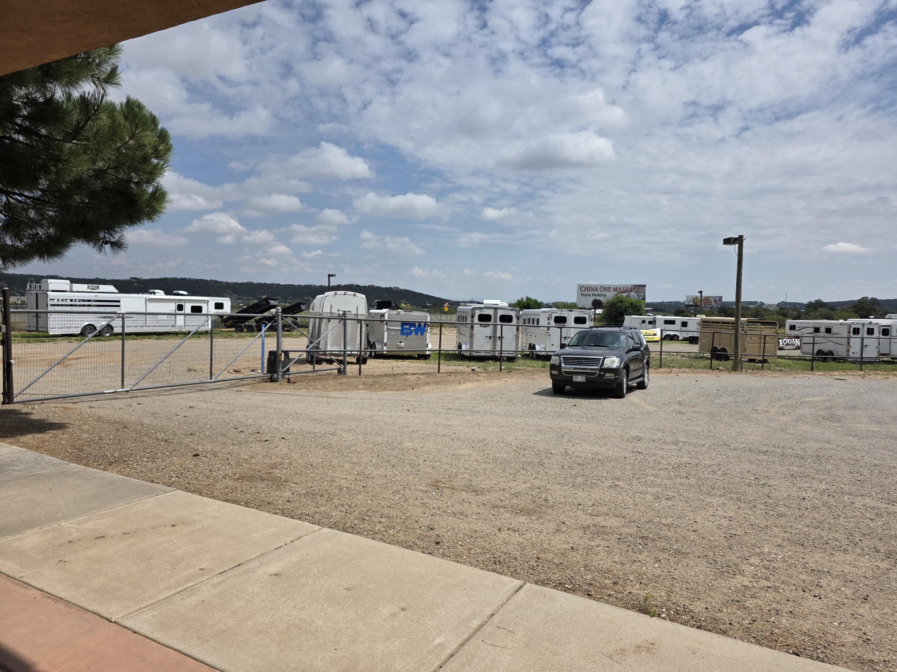 Photo 13 —  Sandia Trailer Sales