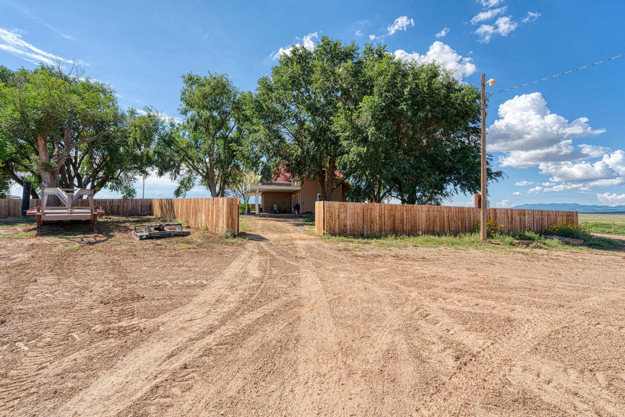Photo 11 — 391 W Howell Road