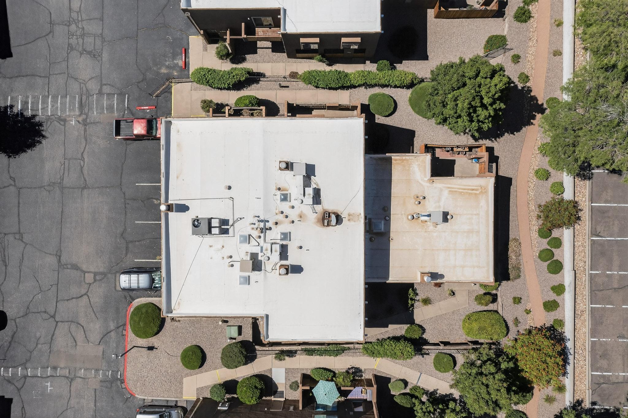 Photo 18 — 5801 Lowell Street NE 24B